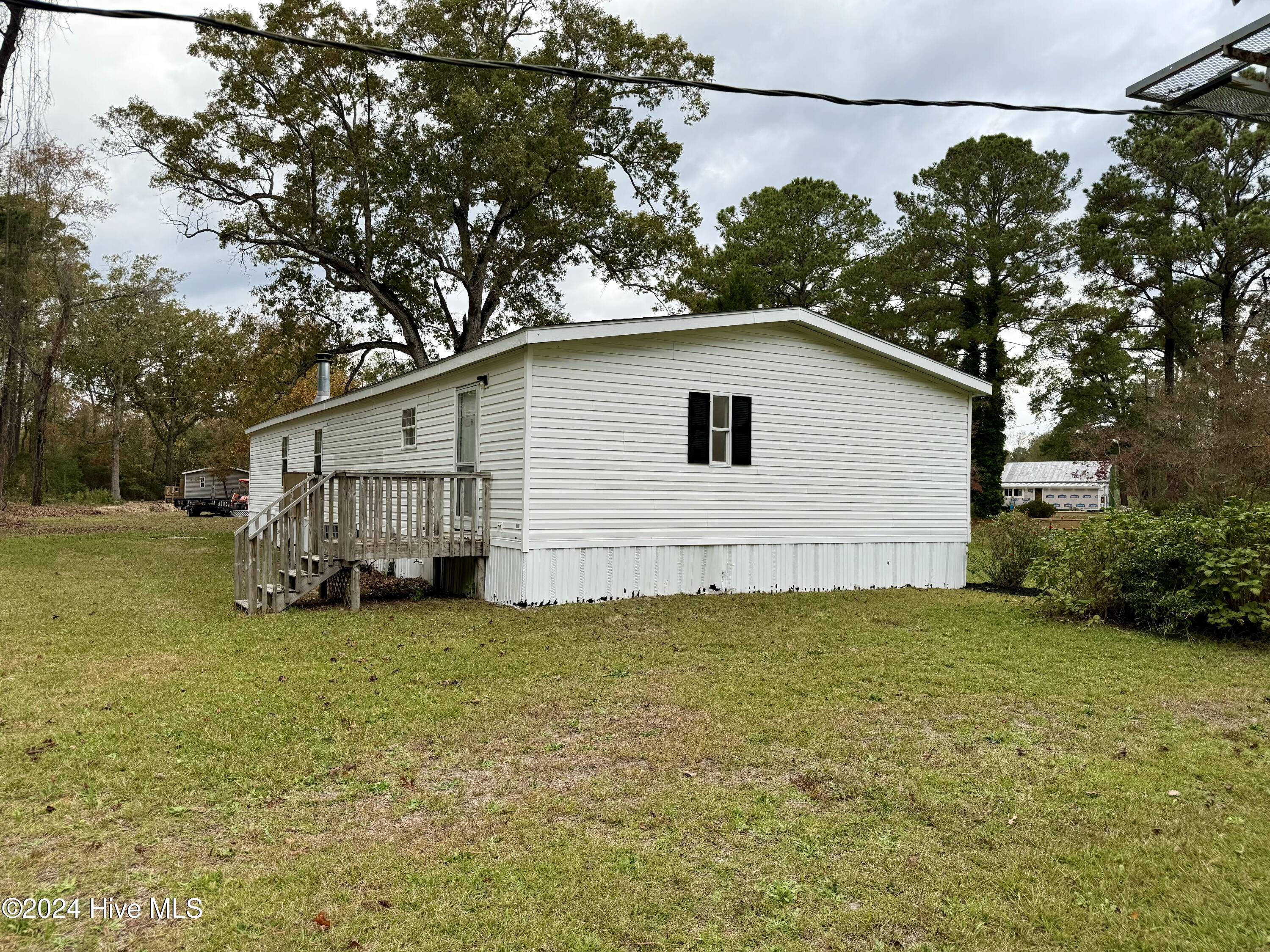 930 Willis Neck Road Property Photo 4