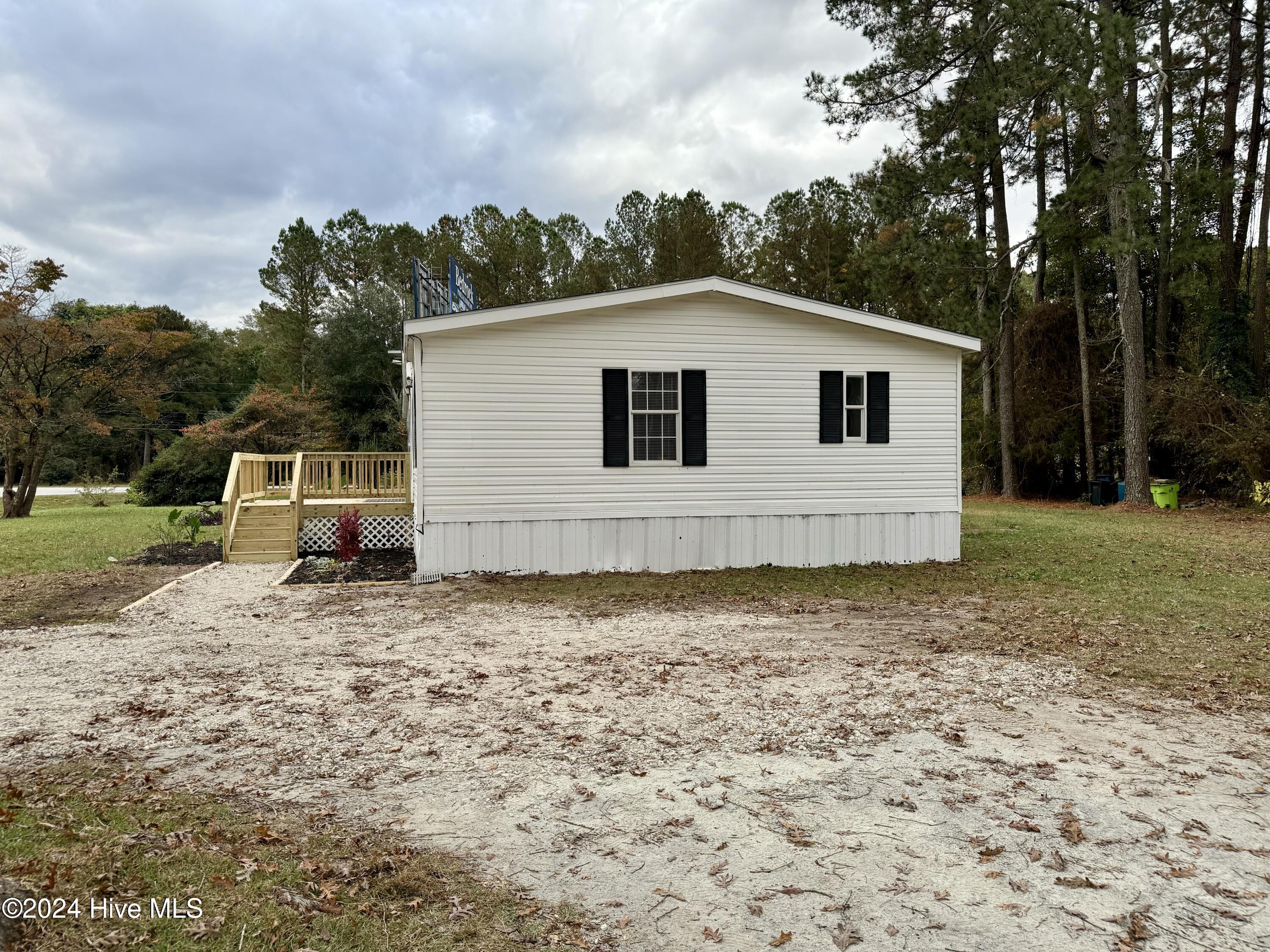 930 Willis Neck Road Property Photo 6