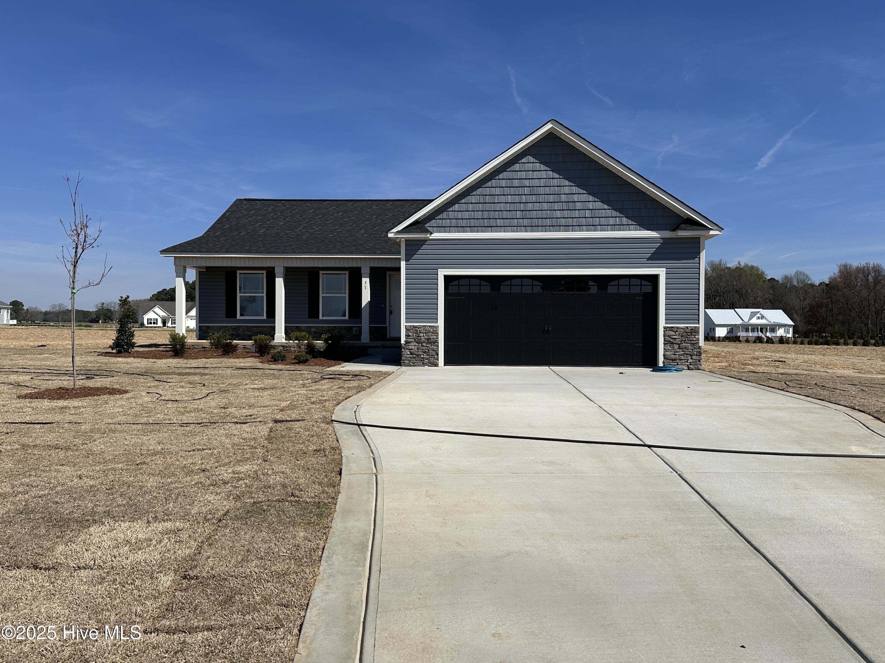 31 Silver Court Property Photo 1