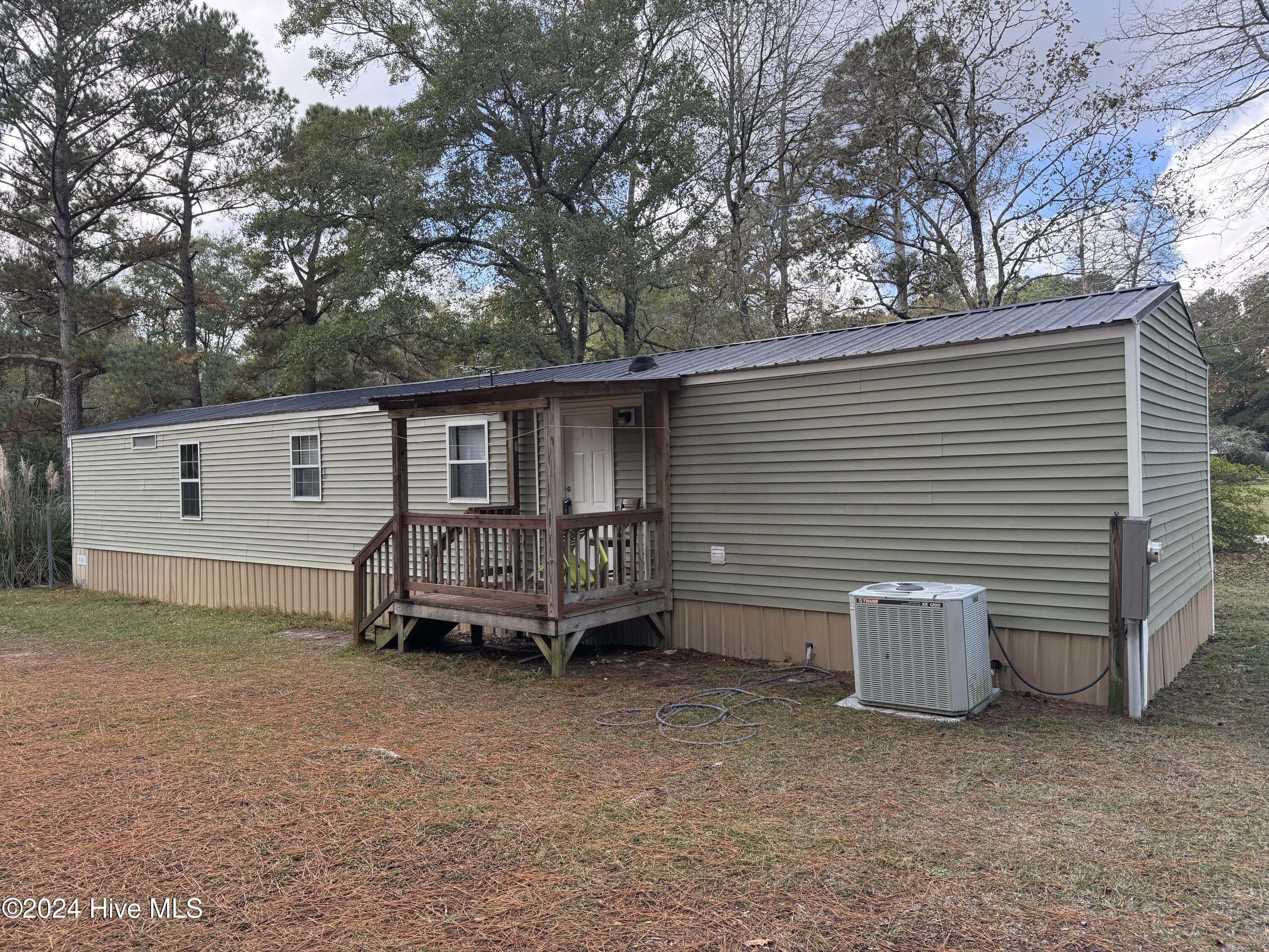 587 Mary Lou Lane Property Photo 6