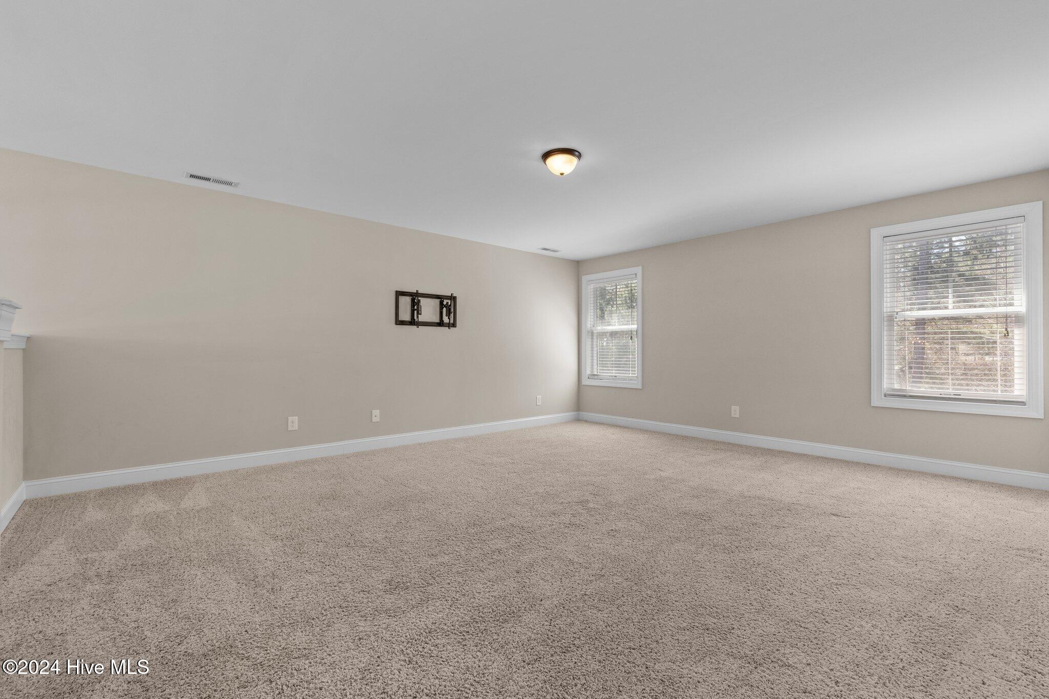 280 Wiregrass Lane Property Photo 26