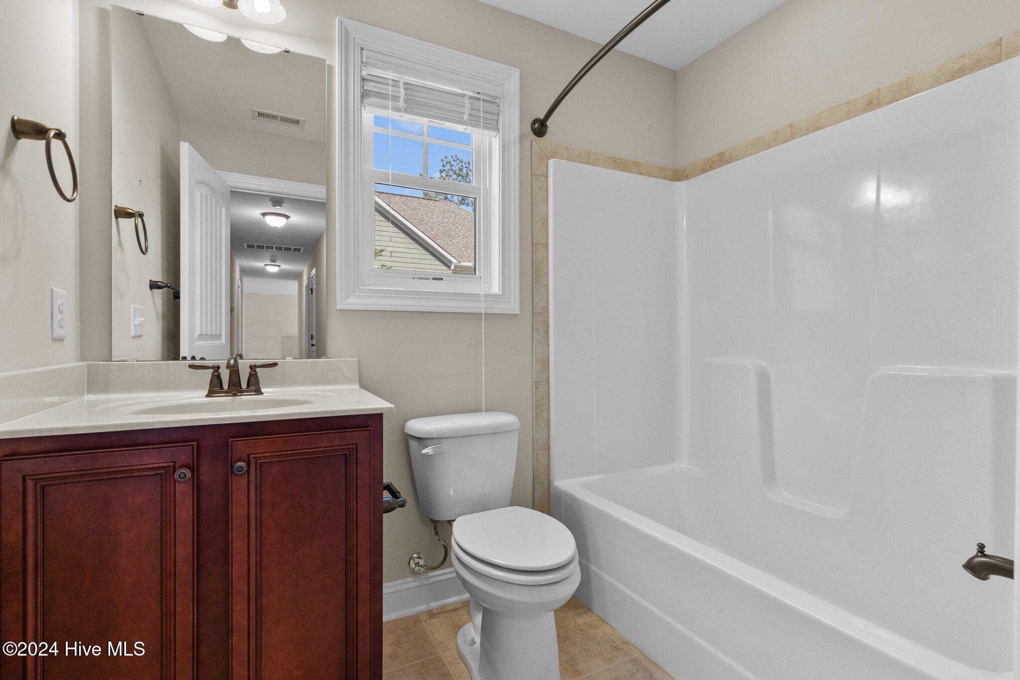 280 Wiregrass Lane Property Photo 34