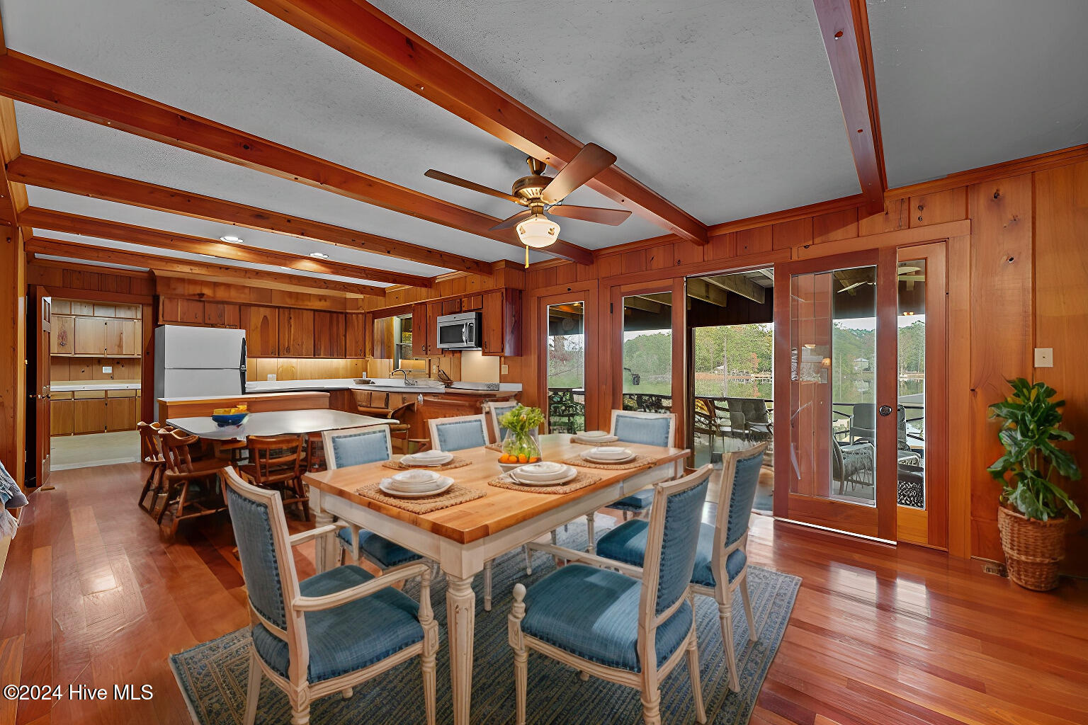 870 Sawmill Landing Road Property Photo 4