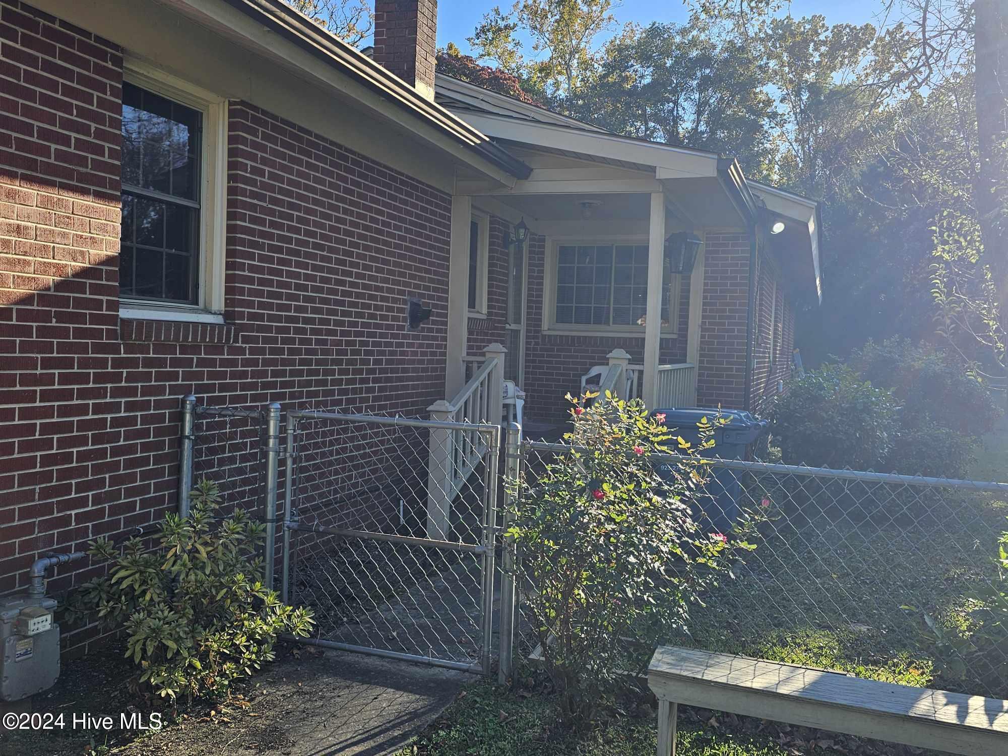 312 N Crescent Drive Property Photo 10