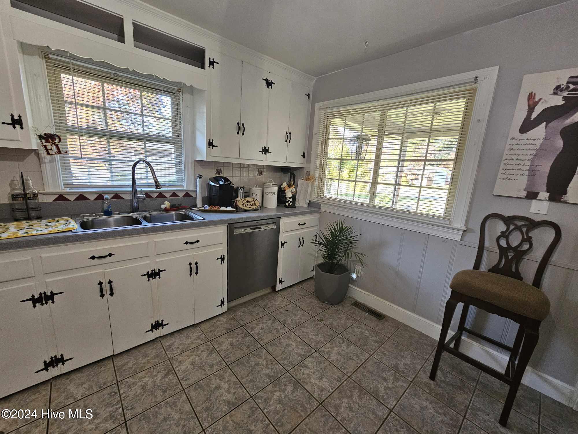 312 N Crescent Drive Property Photo 21