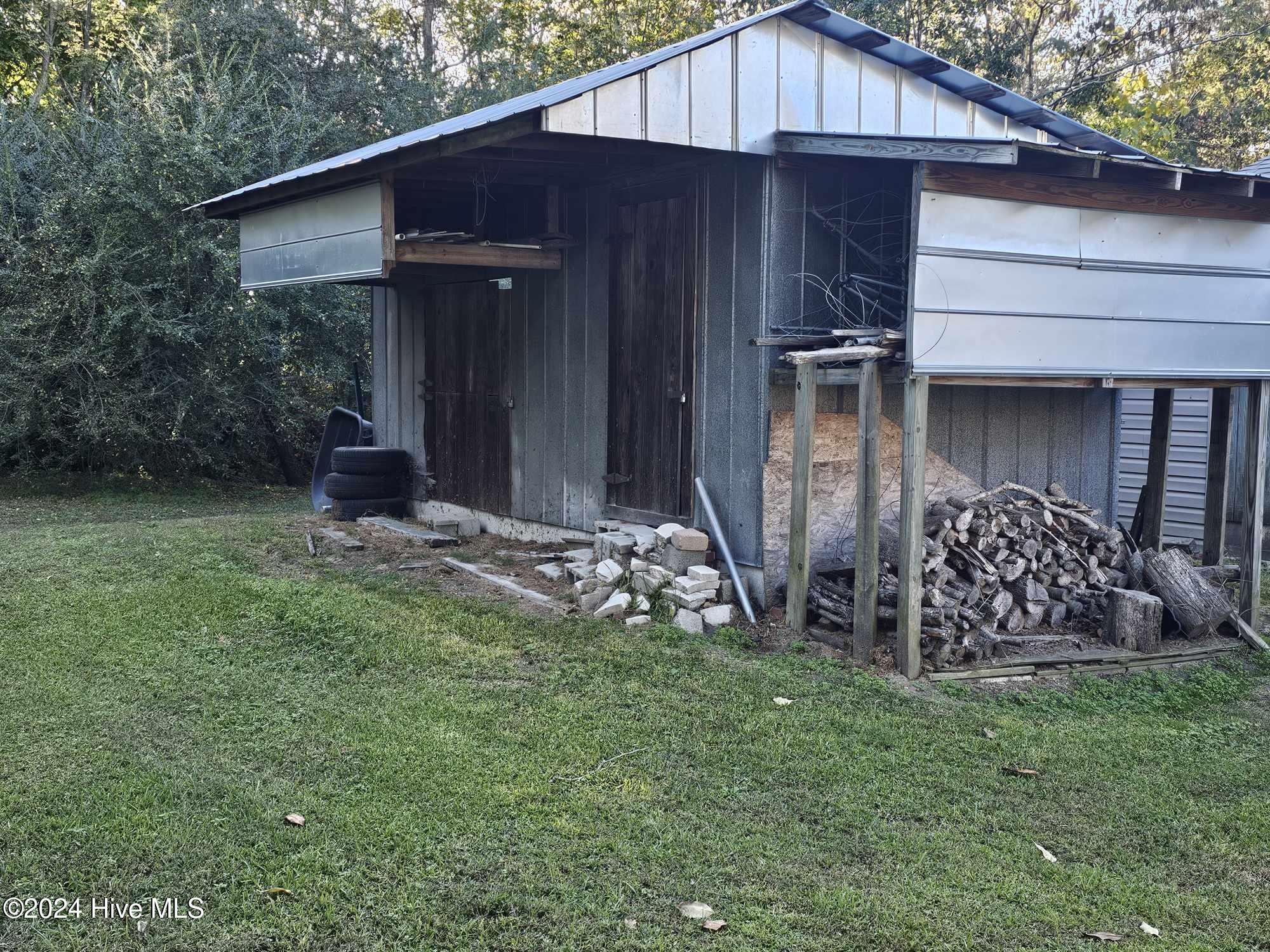 312 N Crescent Drive Property Photo 40