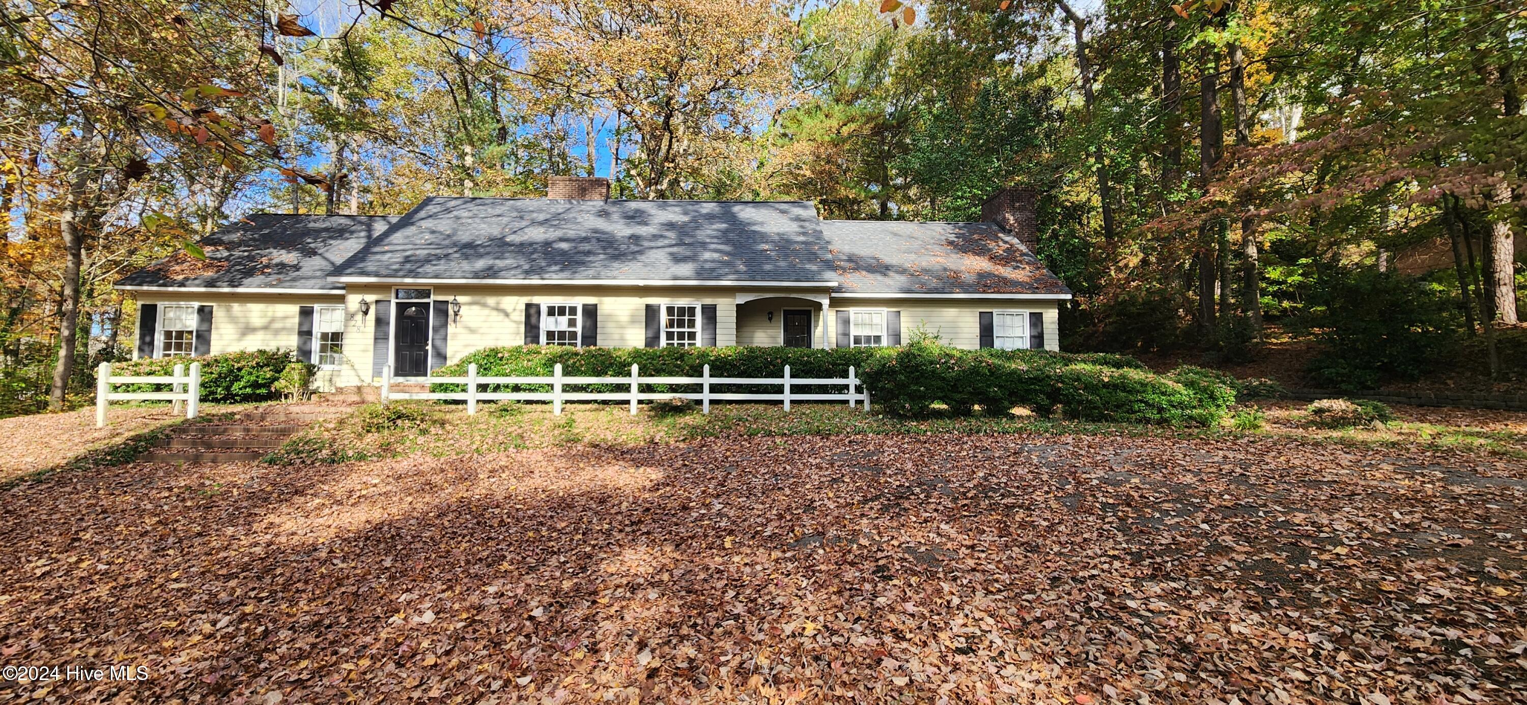 828 Chatham Road Property Photo