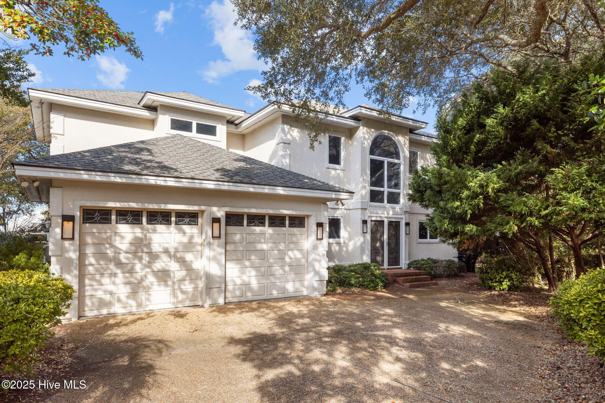 518 Egret Lake Drive Property Photo 2
