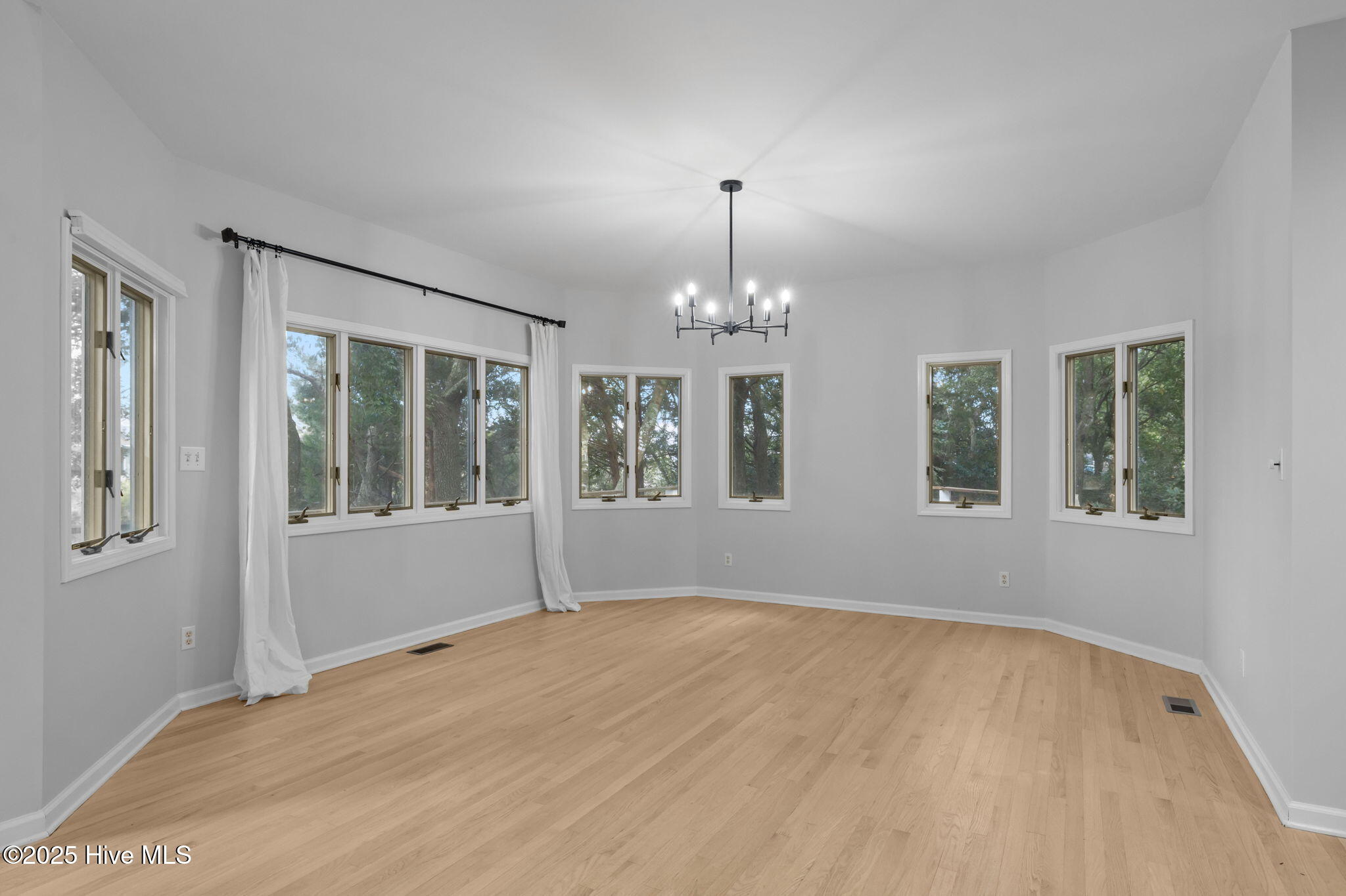 518 Egret Lake Drive Property Photo 12