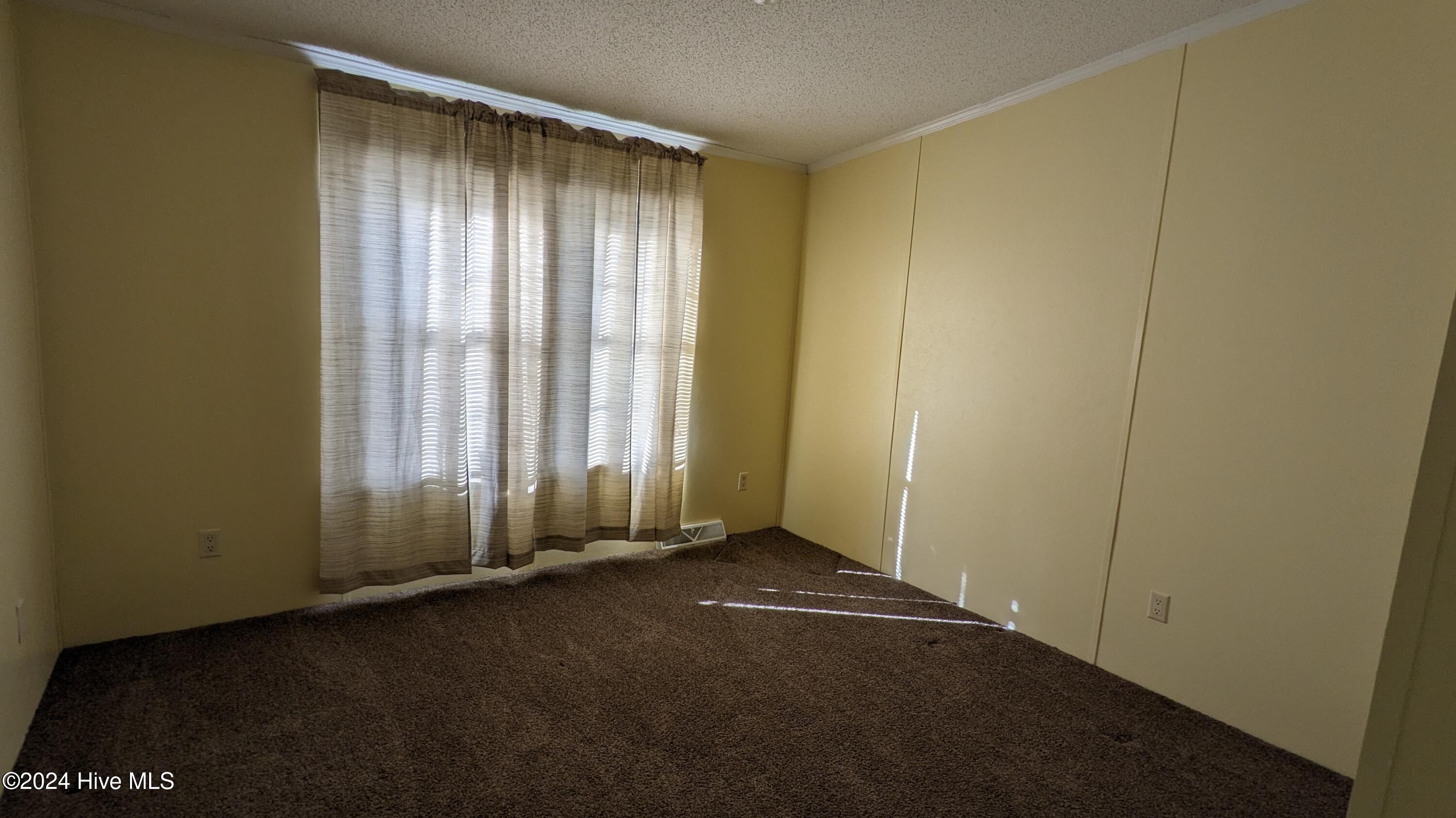 102 Bladestone Place Property Photo 16
