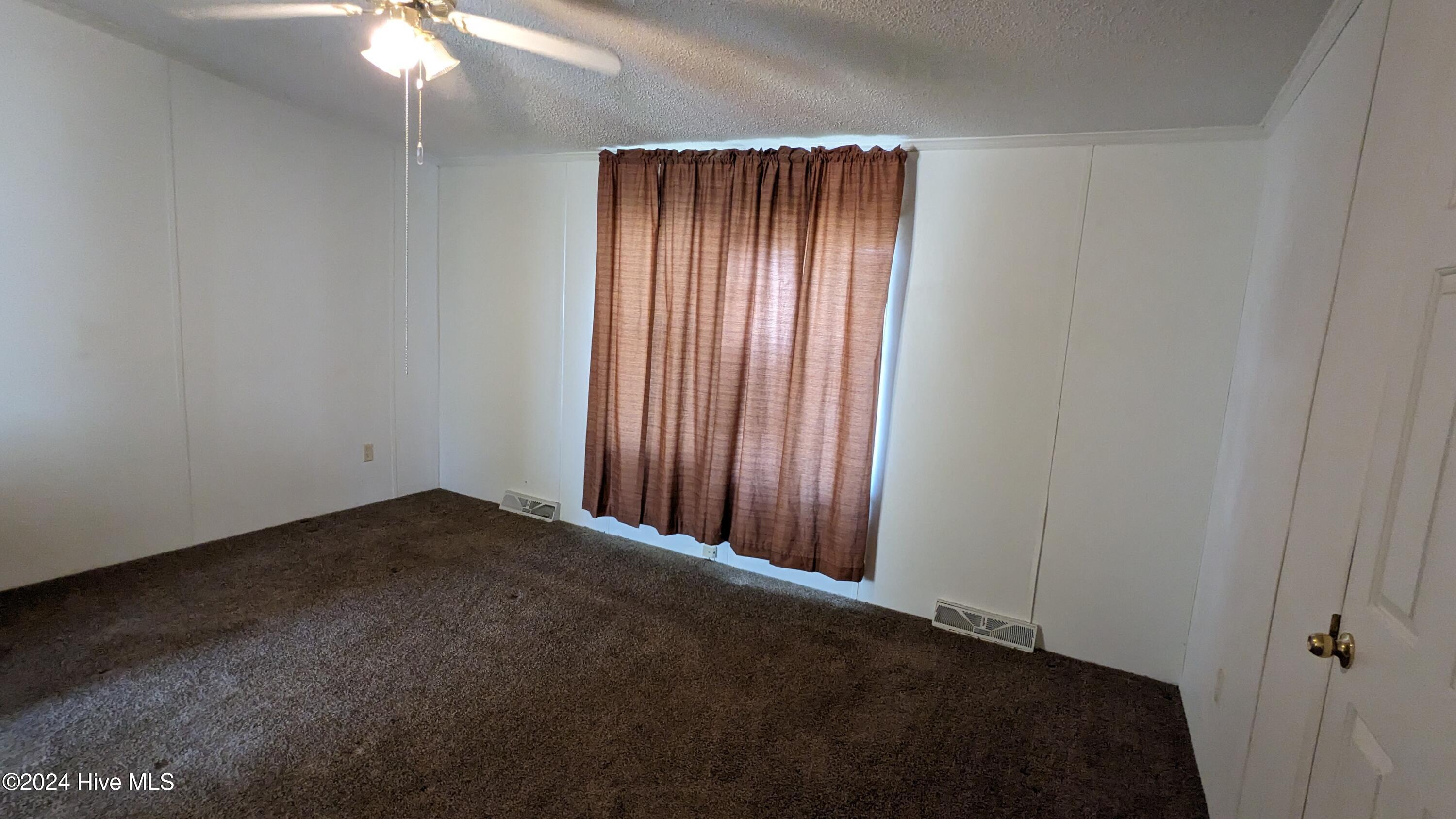 102 Bladestone Place Property Photo 21
