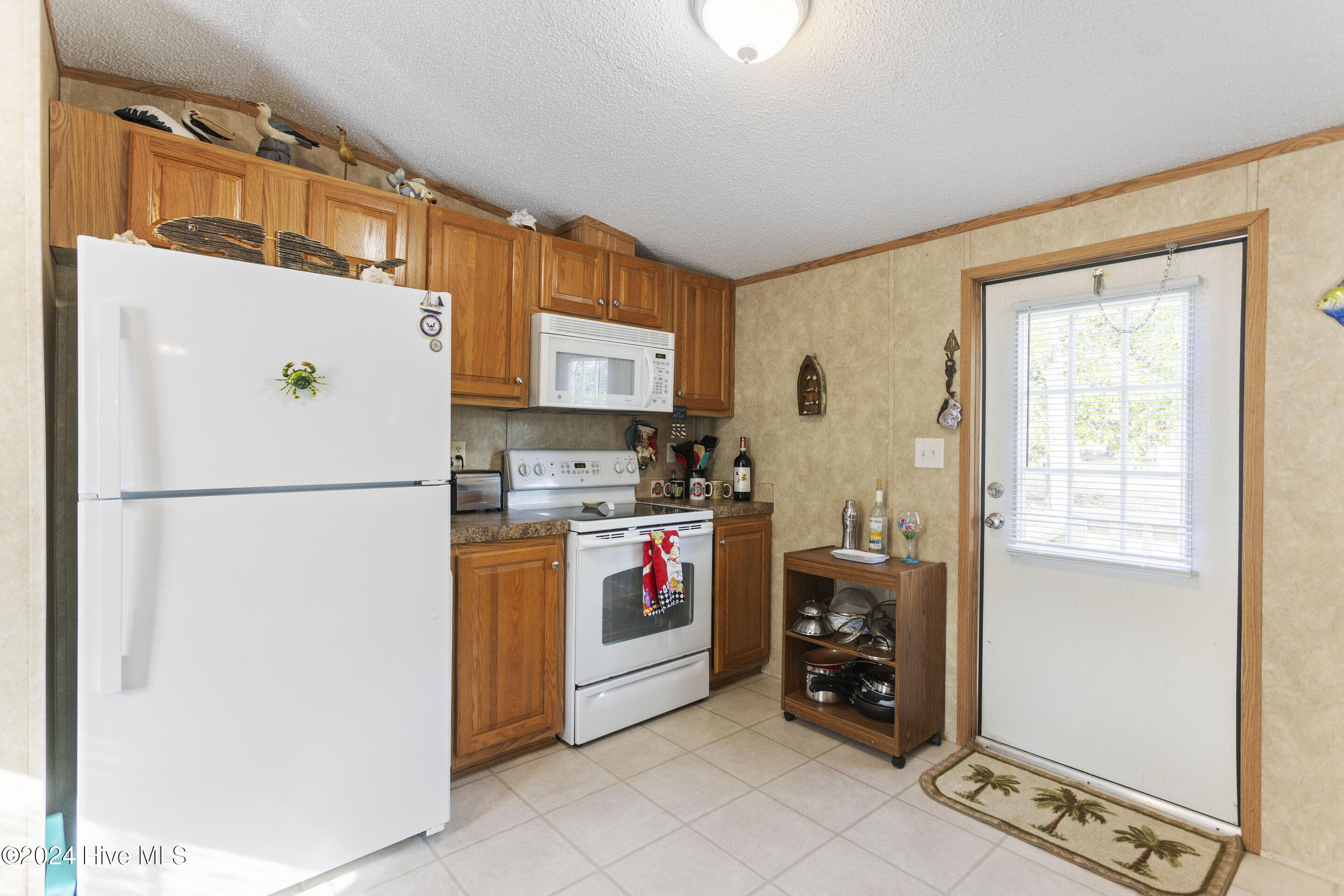 729 Magnolia Drive Property Photo 7