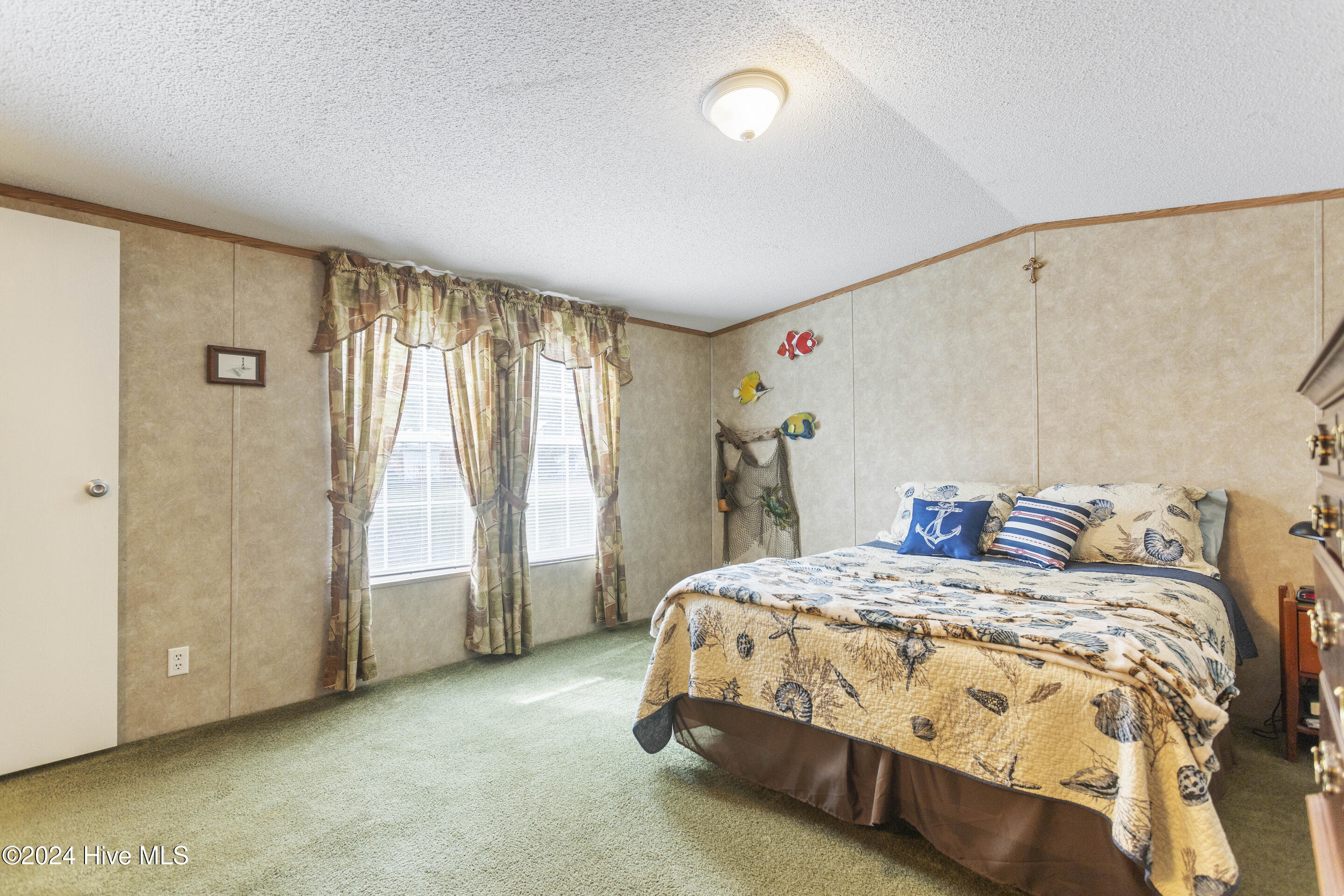 729 Magnolia Drive Property Photo 14