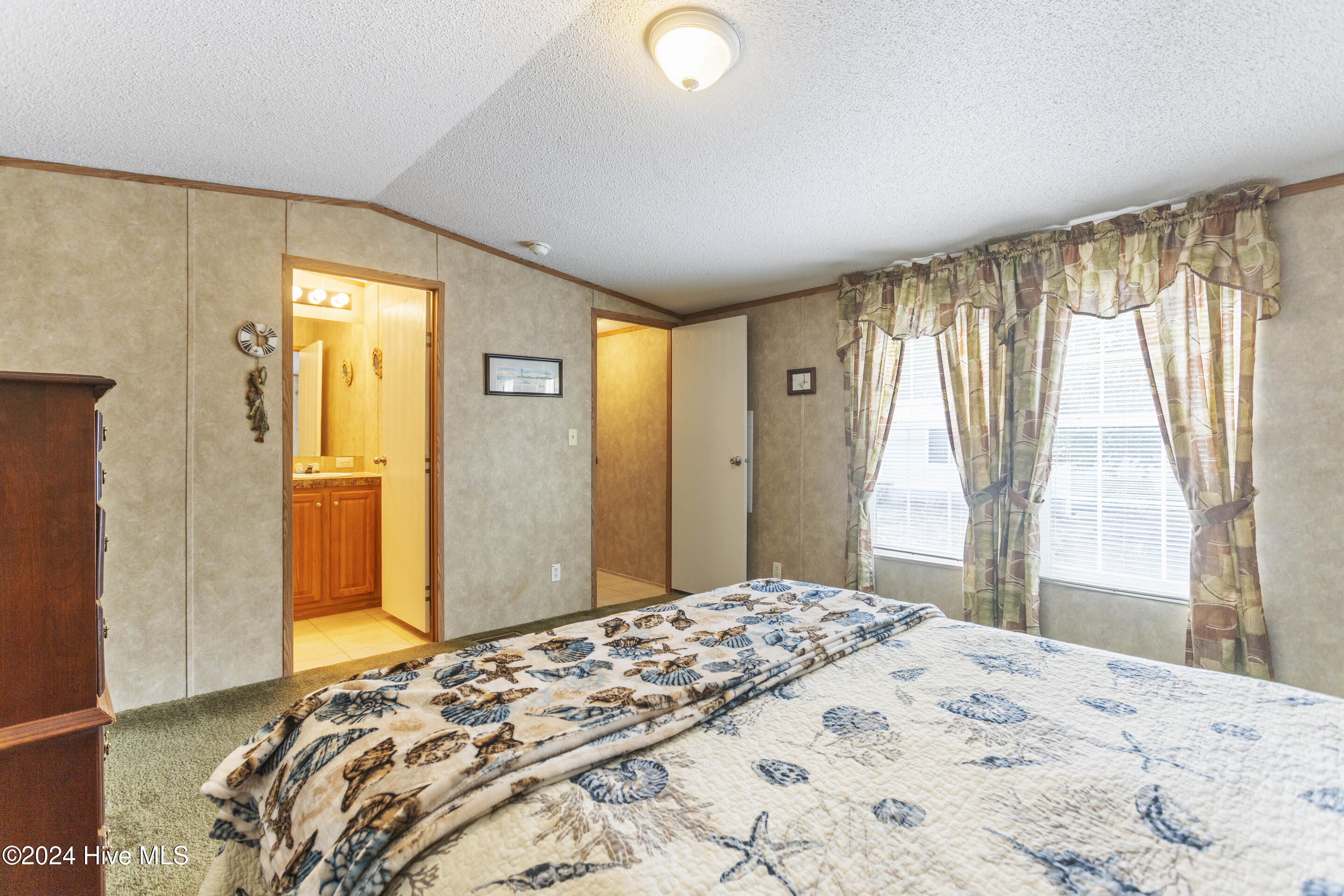 729 Magnolia Drive Property Photo 15