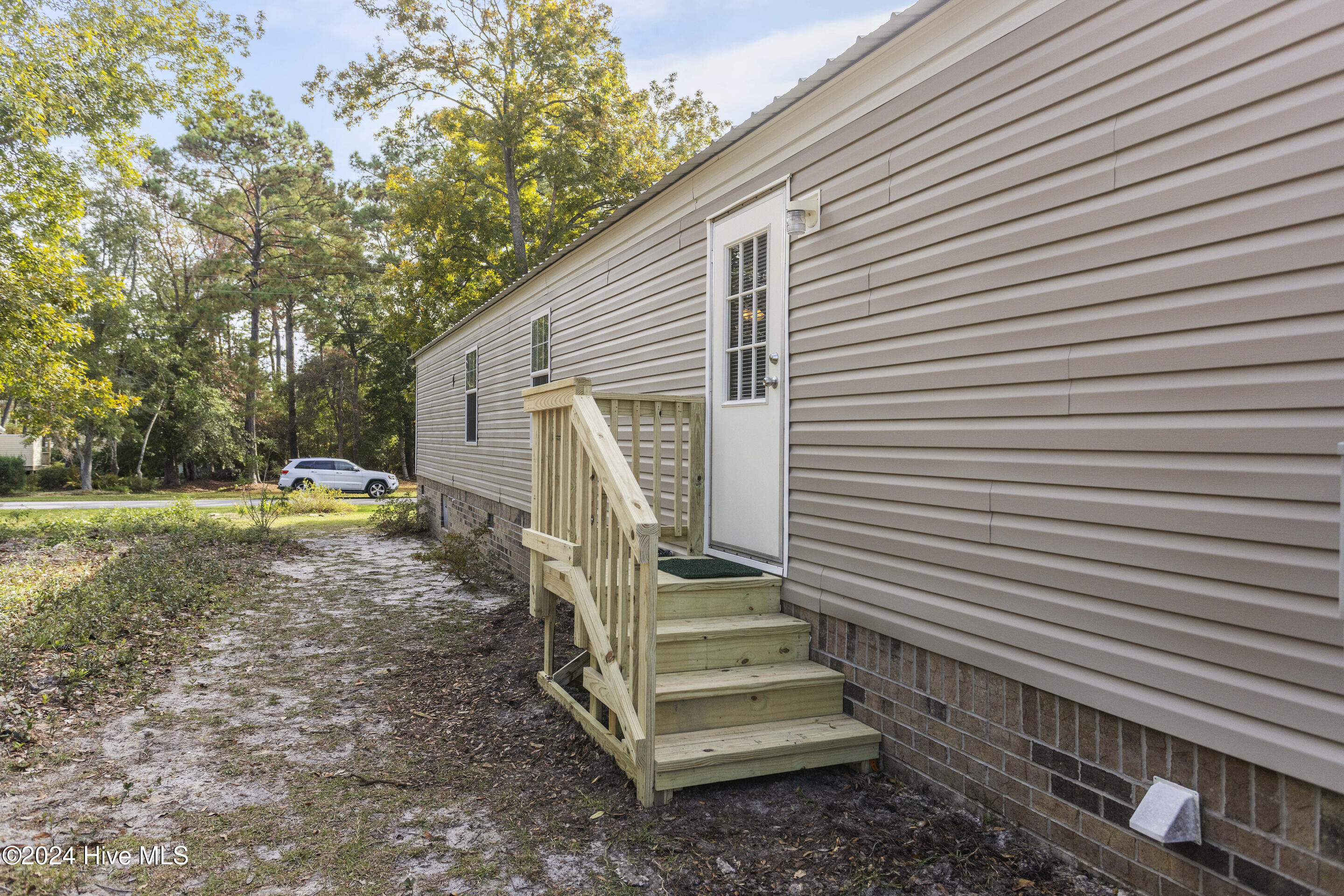 729 Magnolia Drive Property Photo 24
