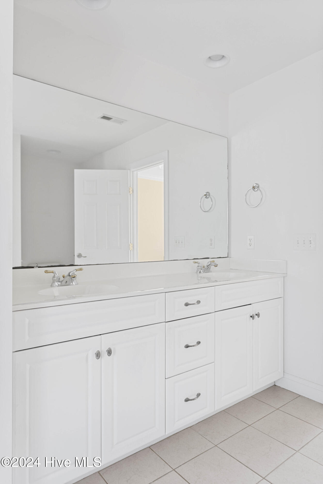 1109 Foxbow Cove Property Photo 25