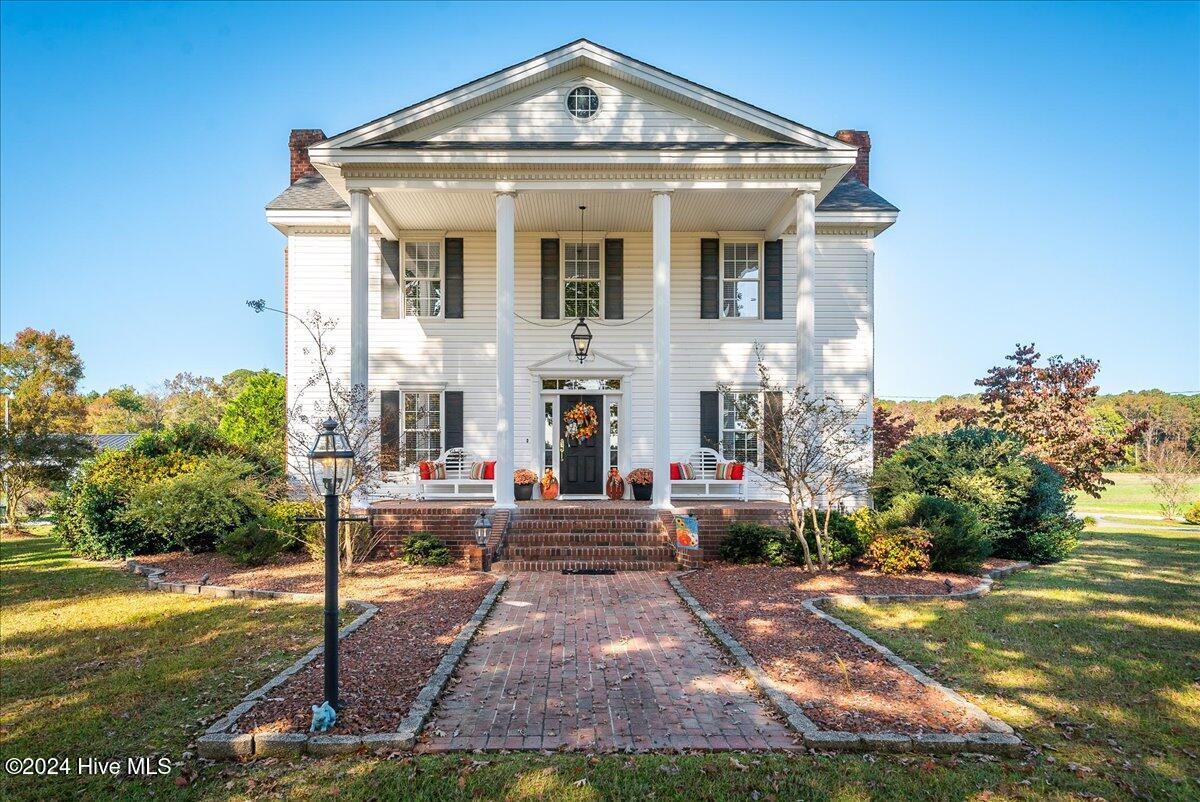 831 Meadow Road Property Photo