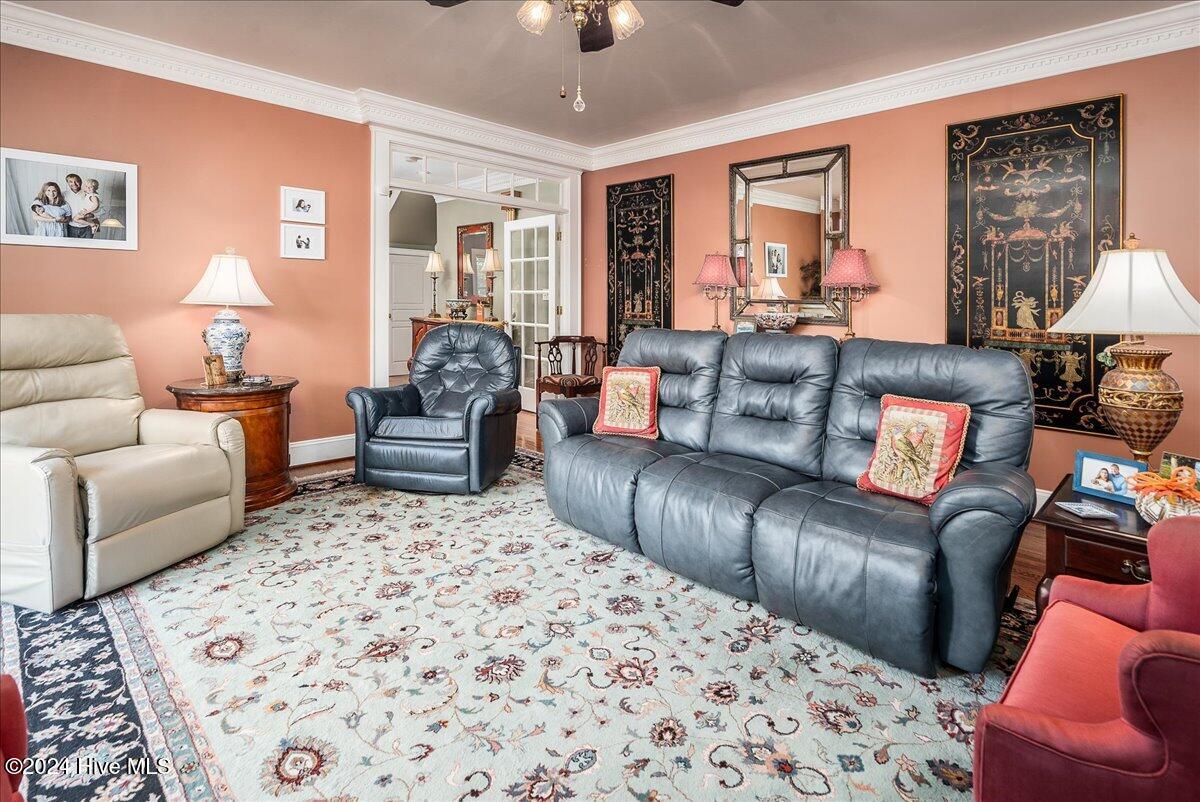 831 Meadow Road Property Photo 14