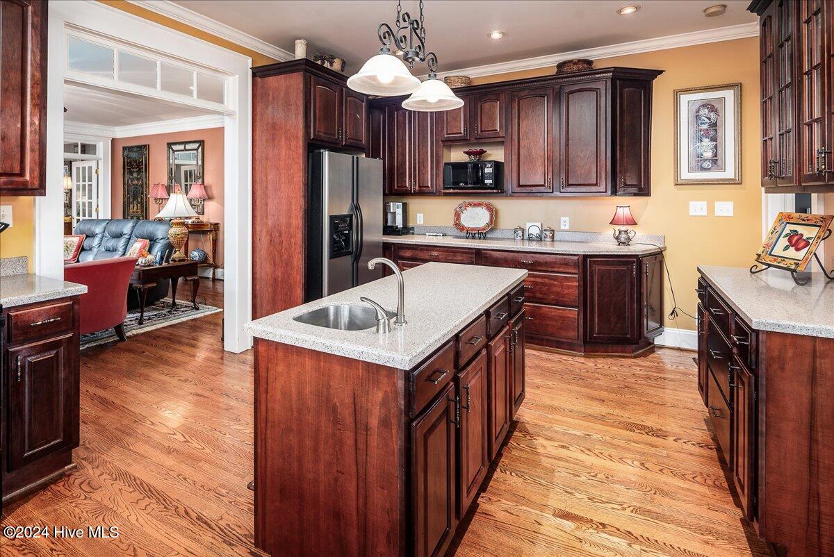 831 Meadow Road Property Photo 16