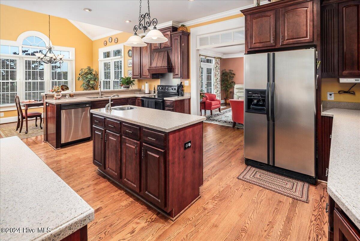 831 Meadow Road Property Photo 18