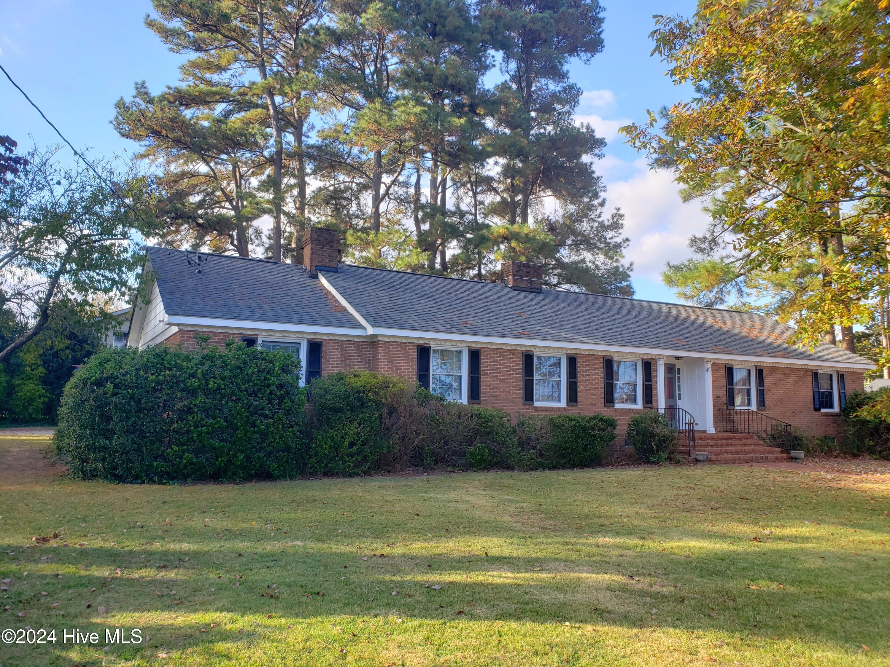 203 Green Street Property Photo 2