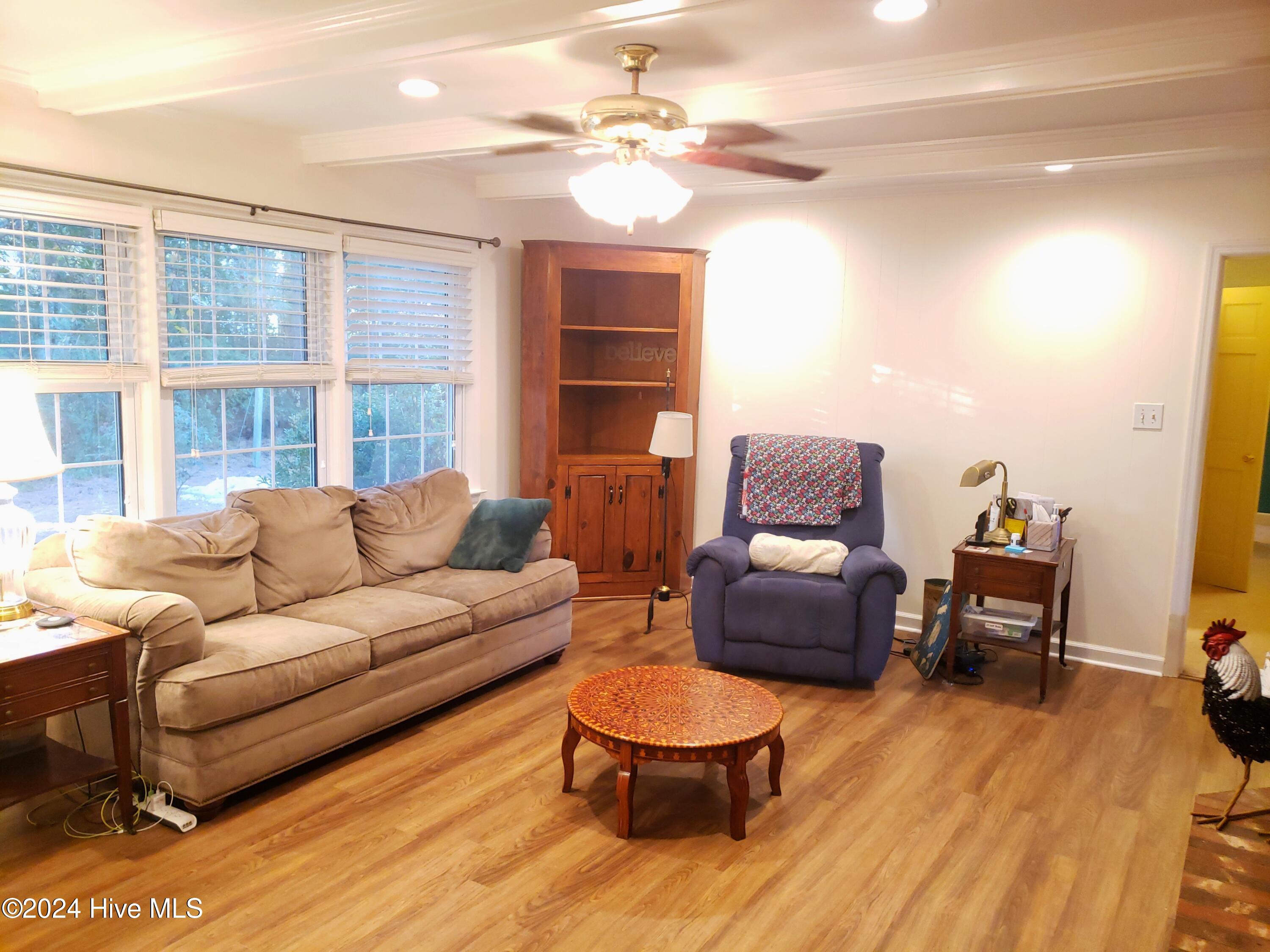 203 Green Street Property Photo 12