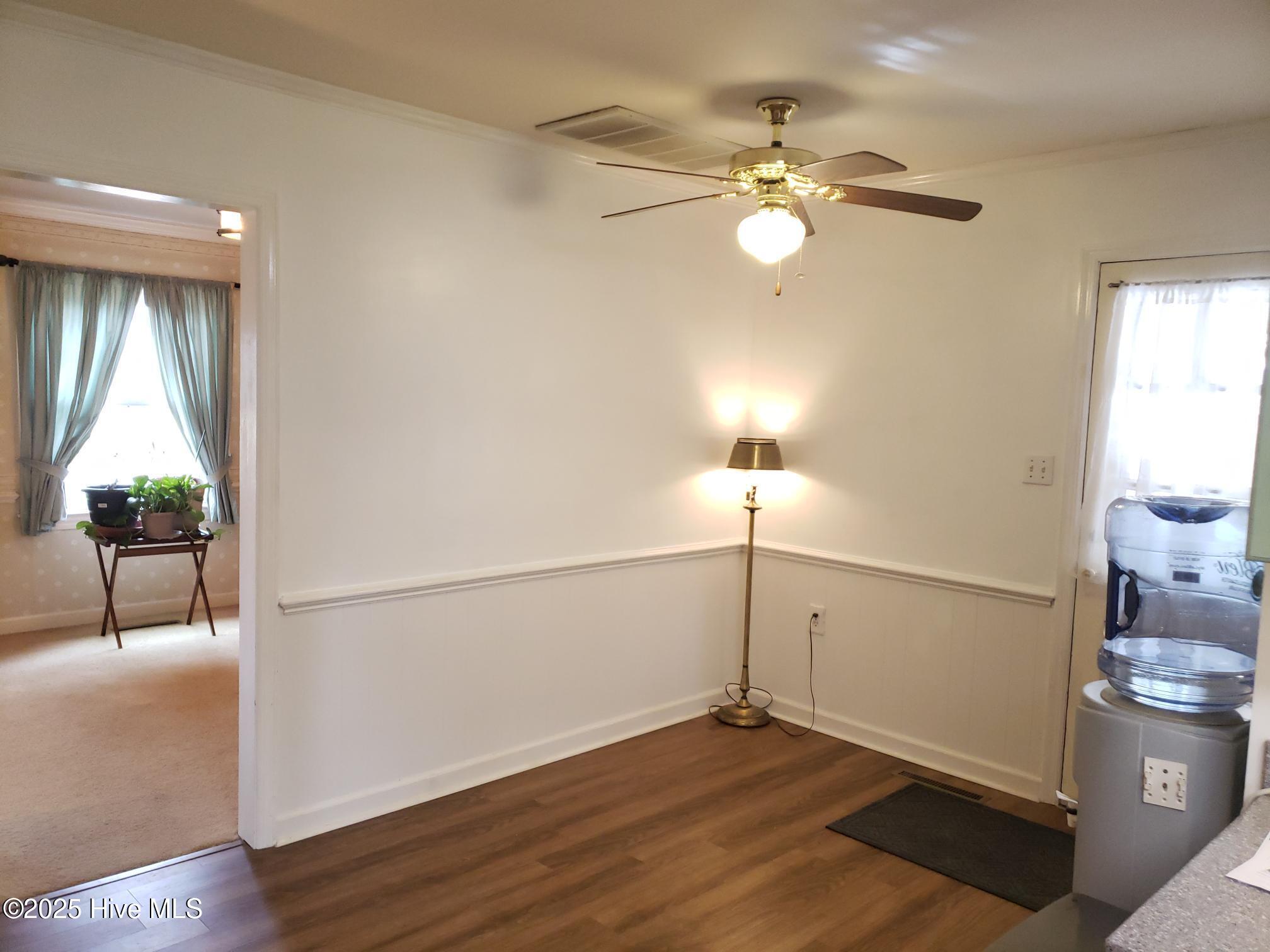 203 Green Street Property Photo 13