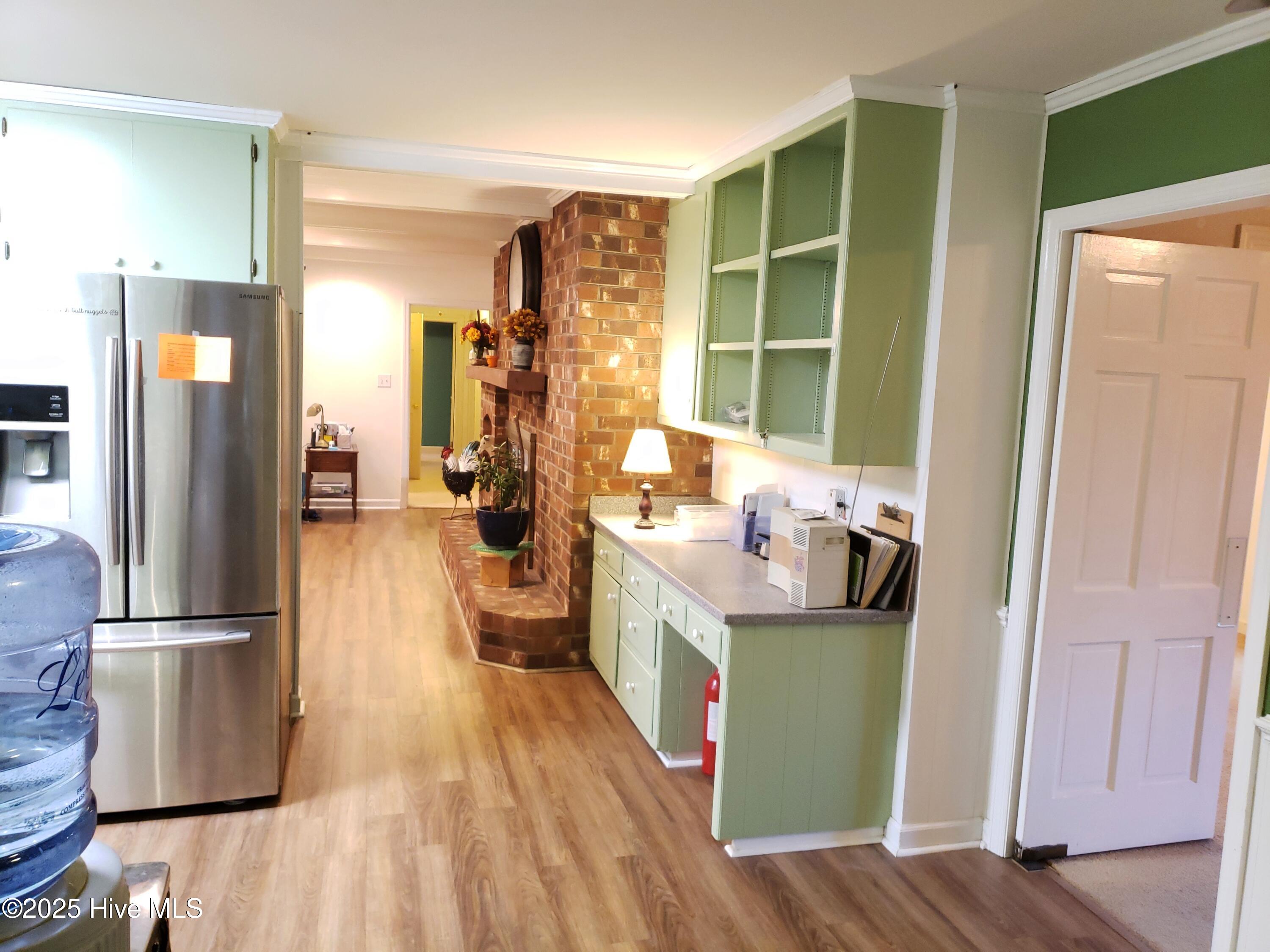 203 Green Street Property Photo 16