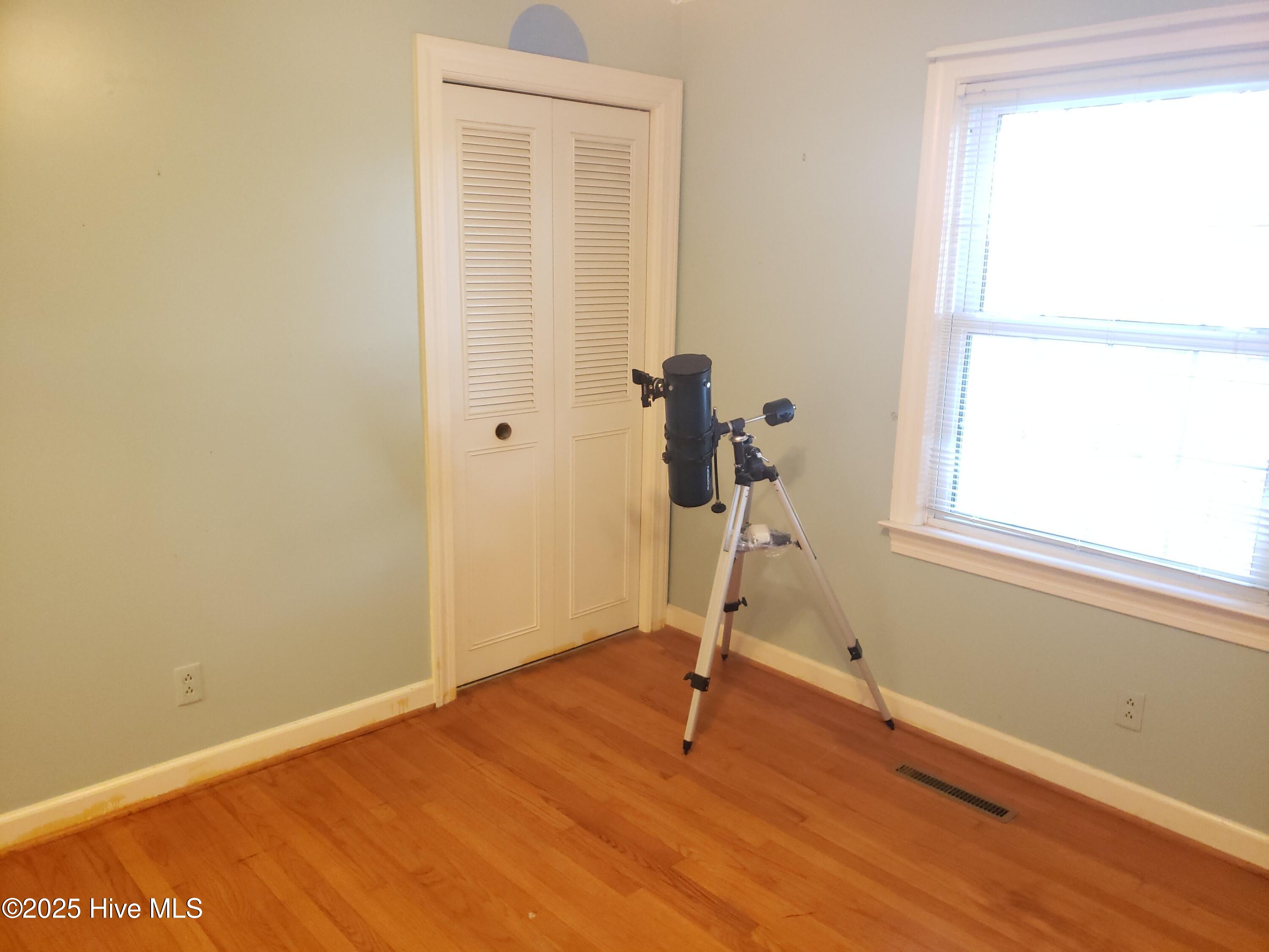203 Green Street Property Photo 32
