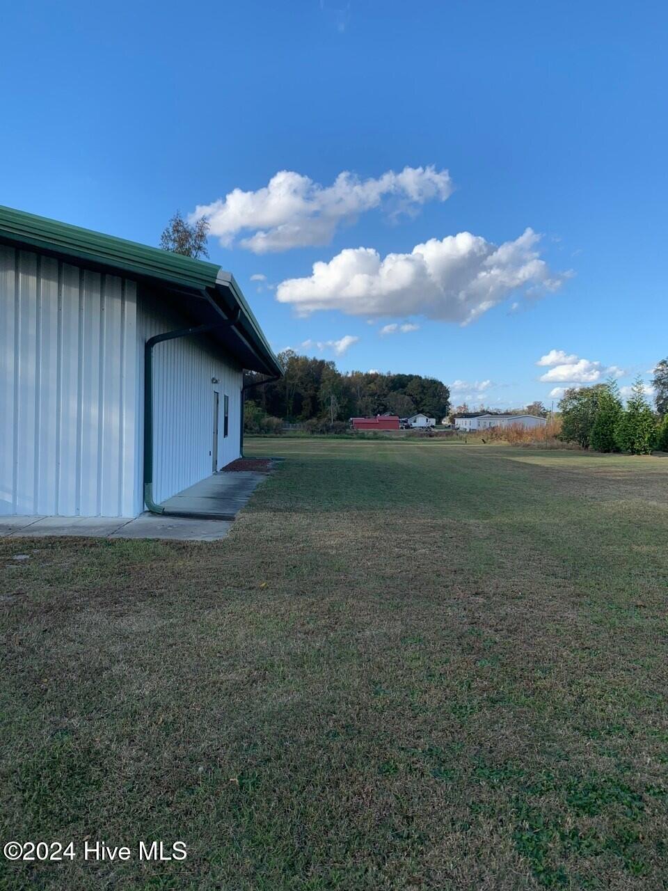 8110 Wiggins Mill Road Property Photo 3