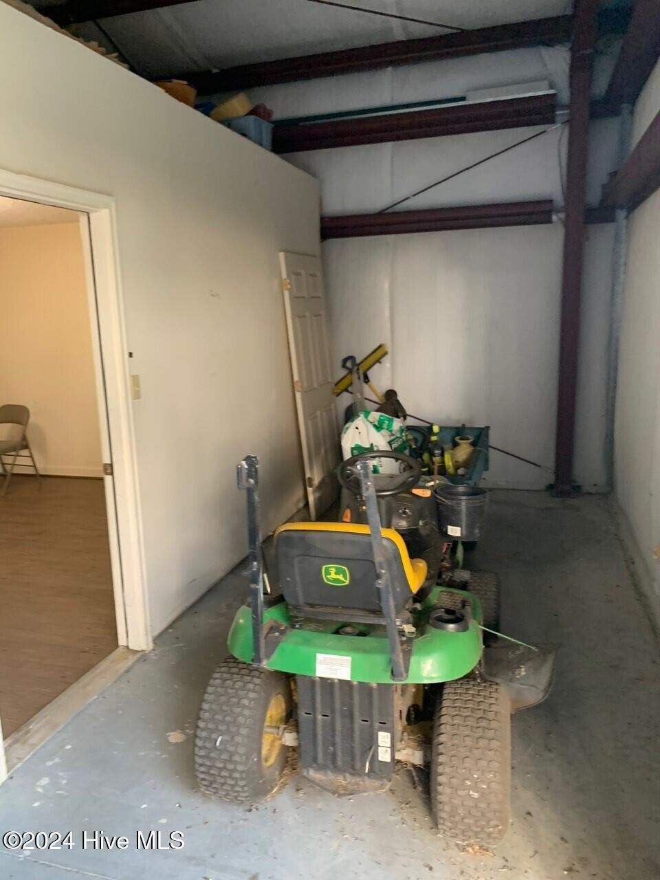 8110 Wiggins Mill Road Property Photo 10