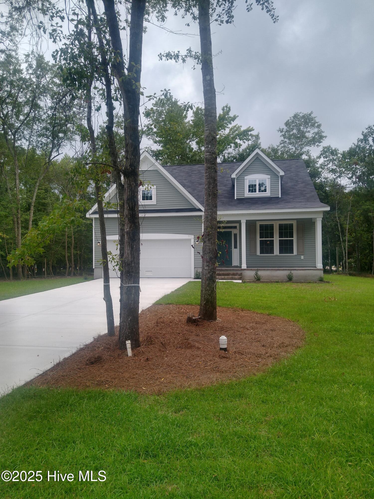 206 Chateau Drive Property Photo 1