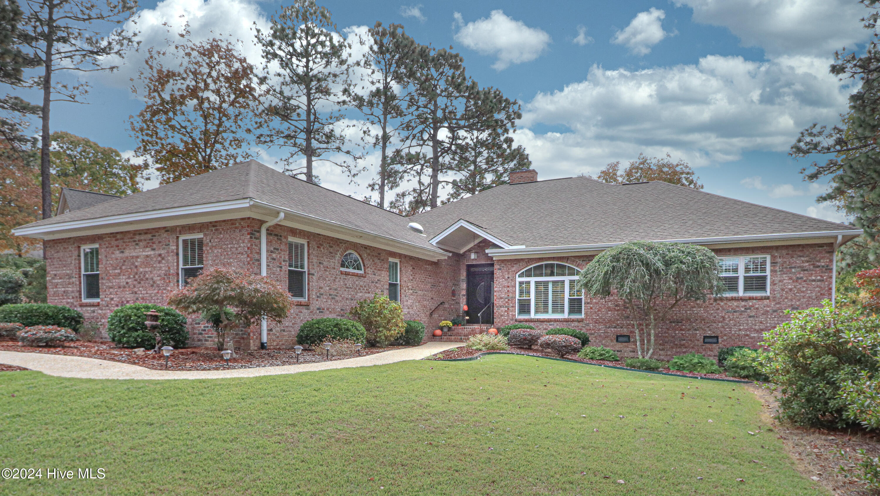 84 Pomeroy Drive Property Photo