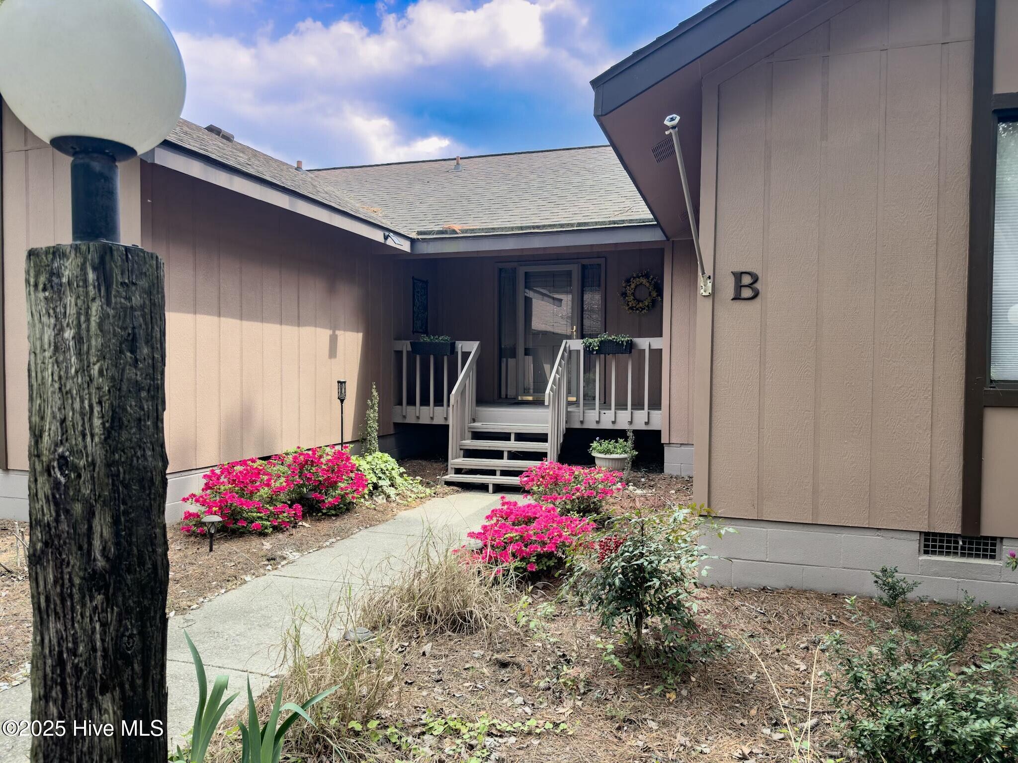 6739 Irongate Drive B Property Photo
