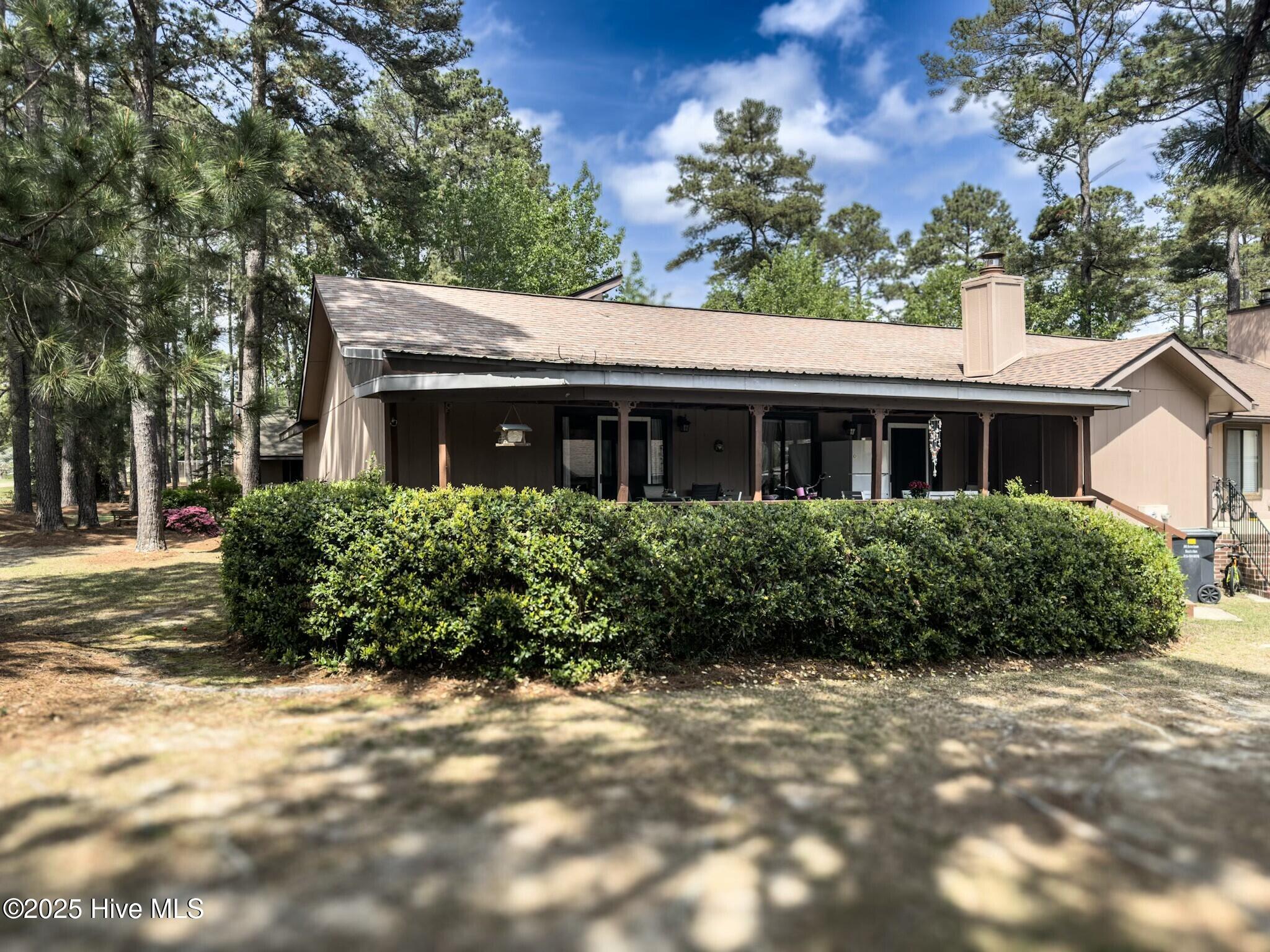 6739 Irongate Drive B Property Photo 5