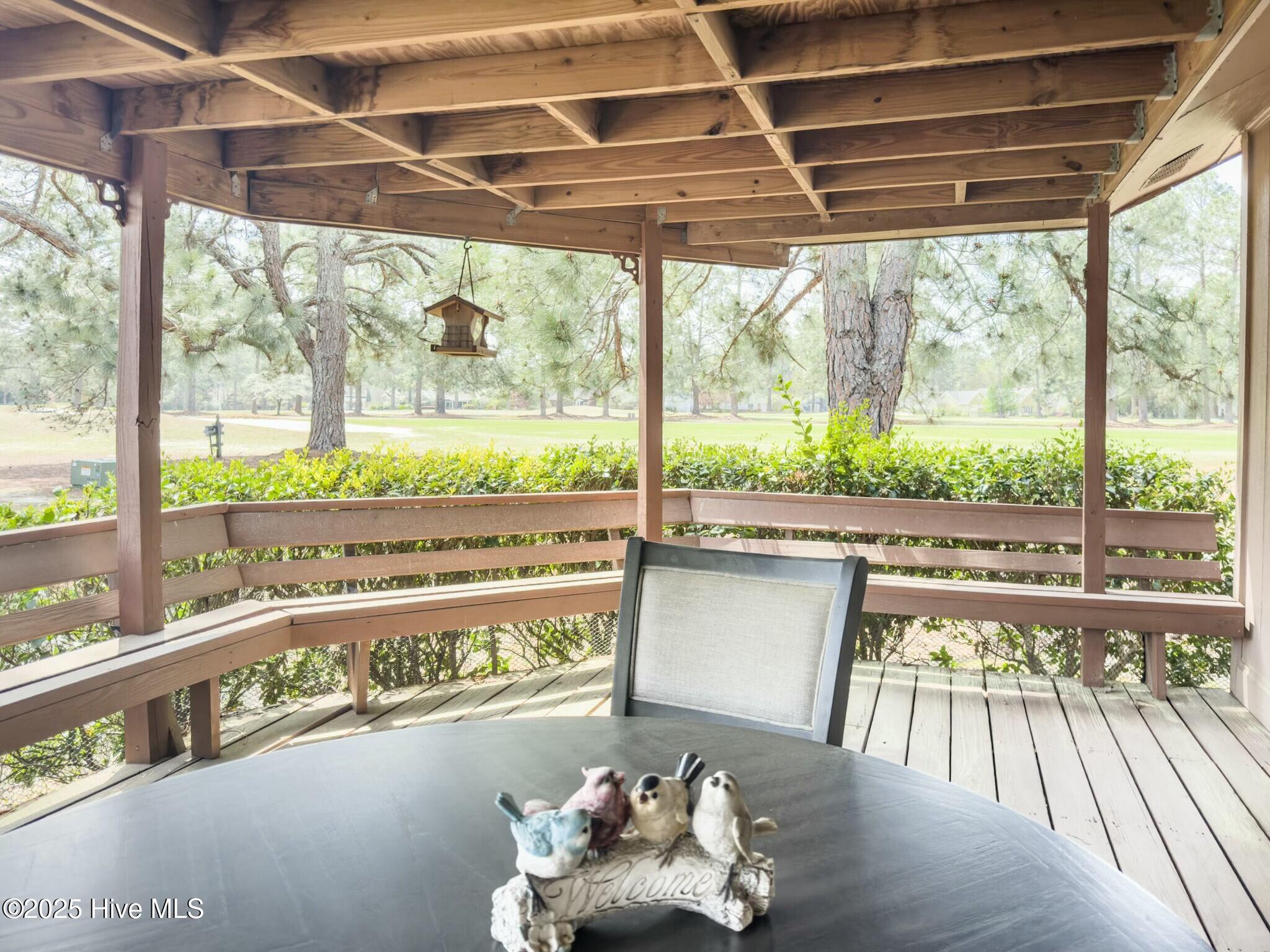 6739 Irongate Drive B Property Photo 8