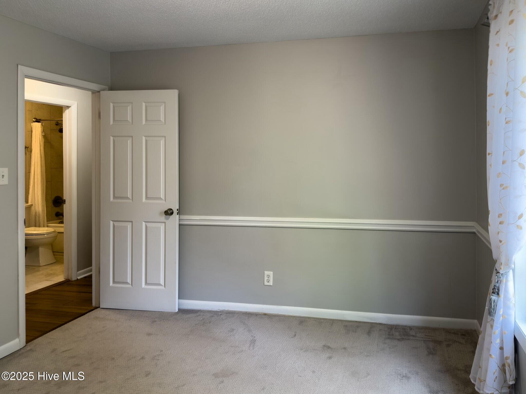 6739 Irongate Drive B Property Photo 30