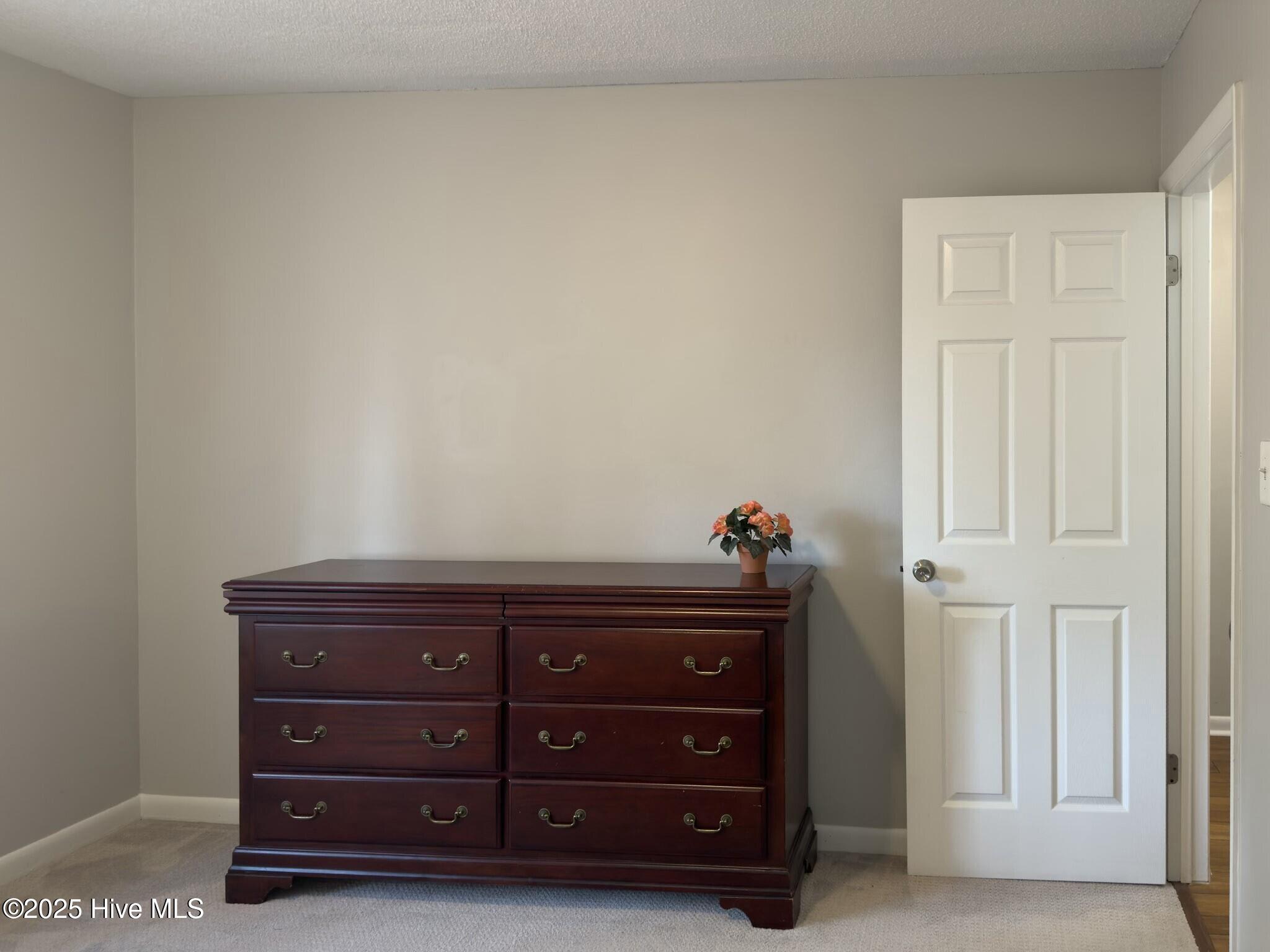 6739 Irongate Drive B Property Photo 33