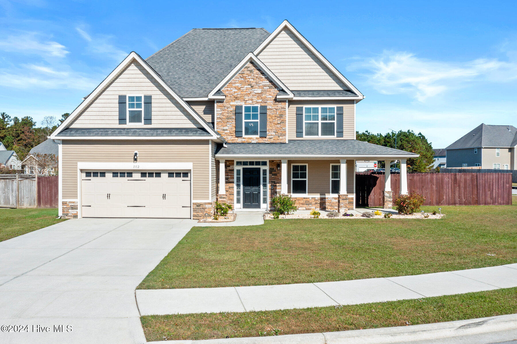 102 Hills Lorough Loop Property Photo