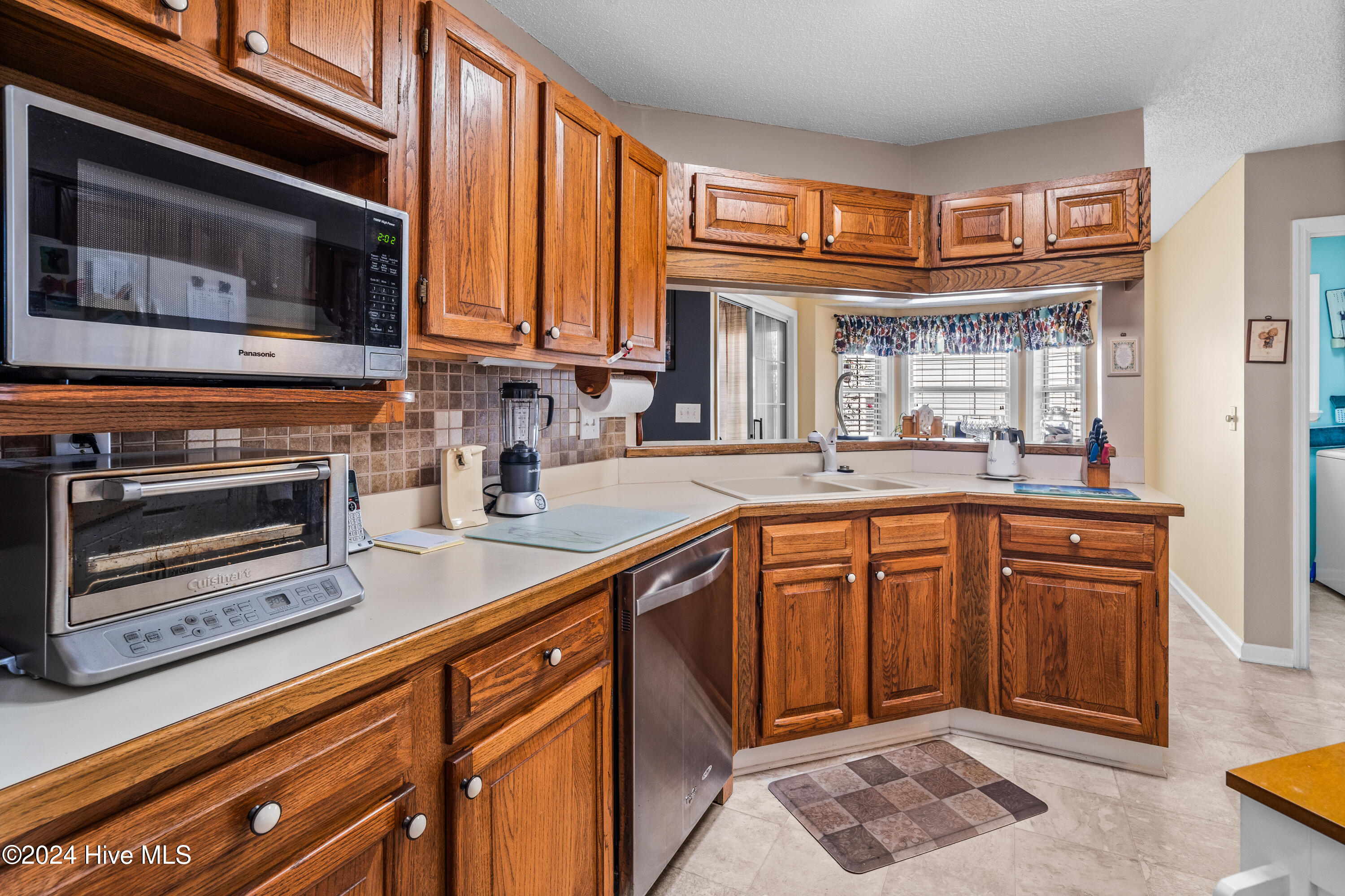 430 Hampton Street Property Photo 14