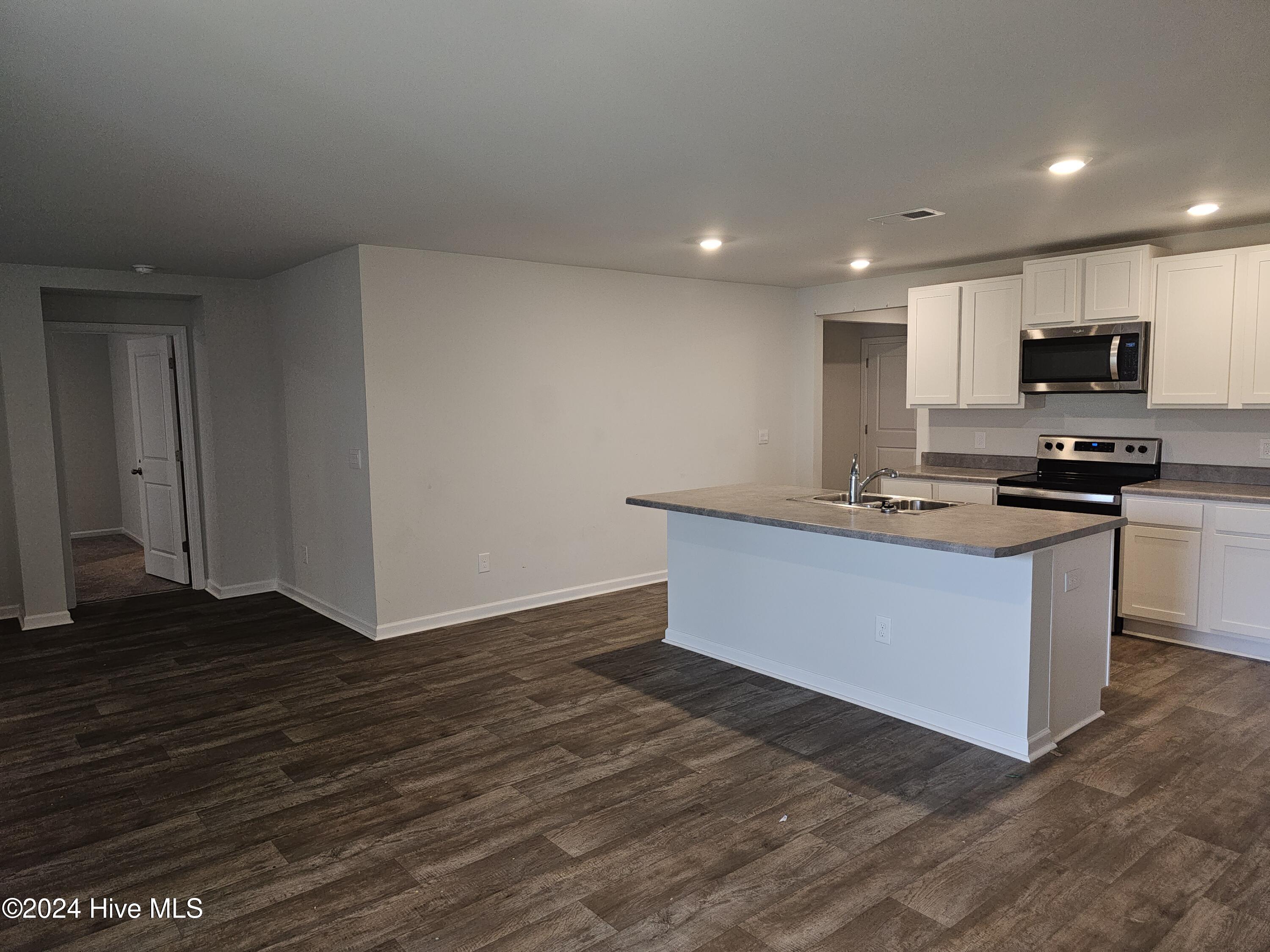 1218 Saint Augustine Drive Property Photo 10