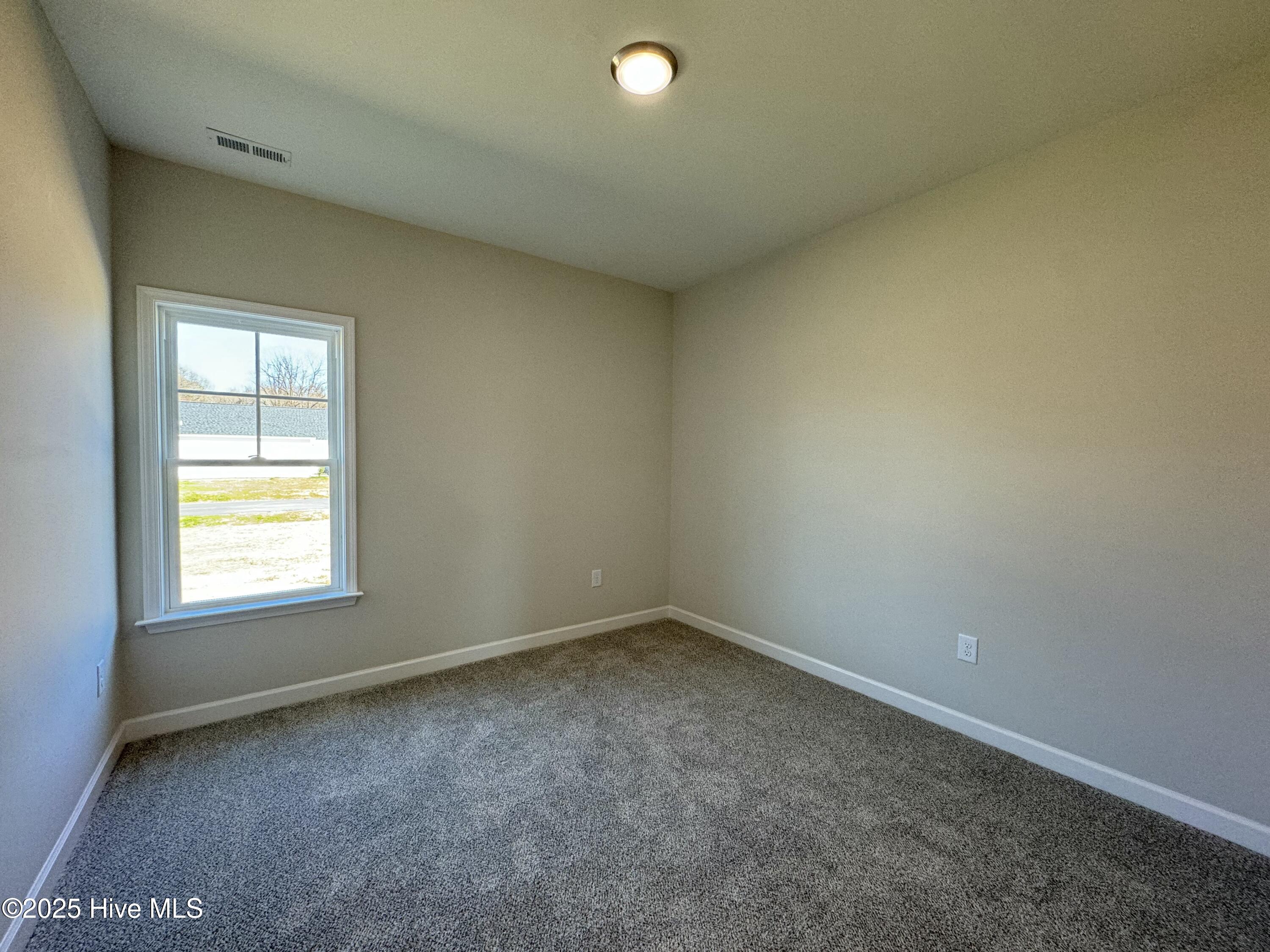 111 E Sillinger Drive Property Photo 31