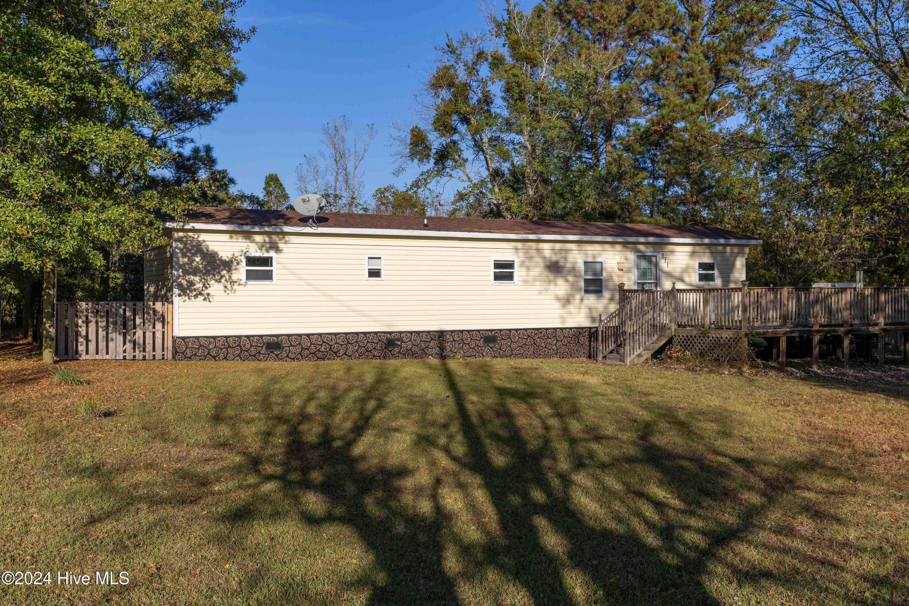 111 Boyle Drive Property Photo 1