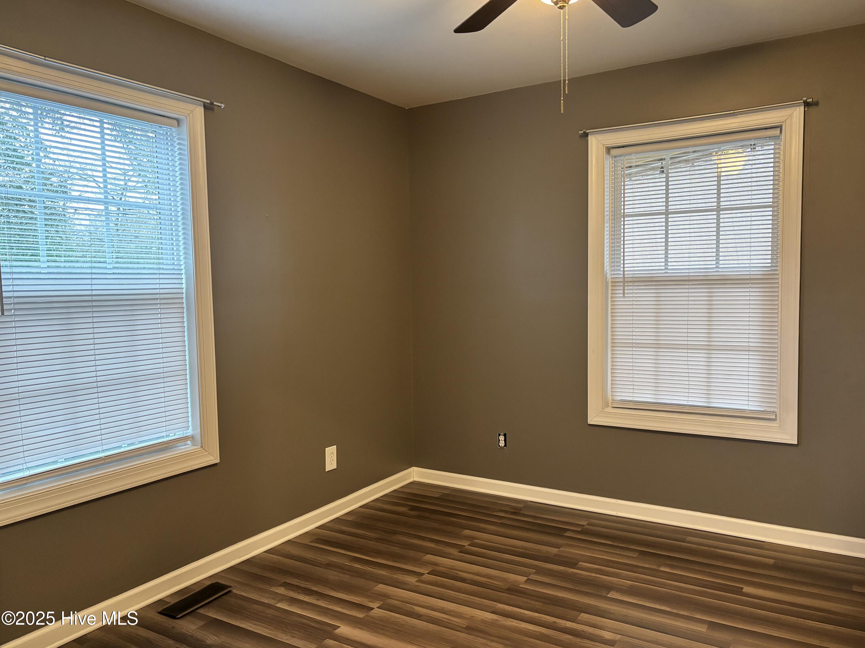 2304 Princess Place Drive Property Photo 18