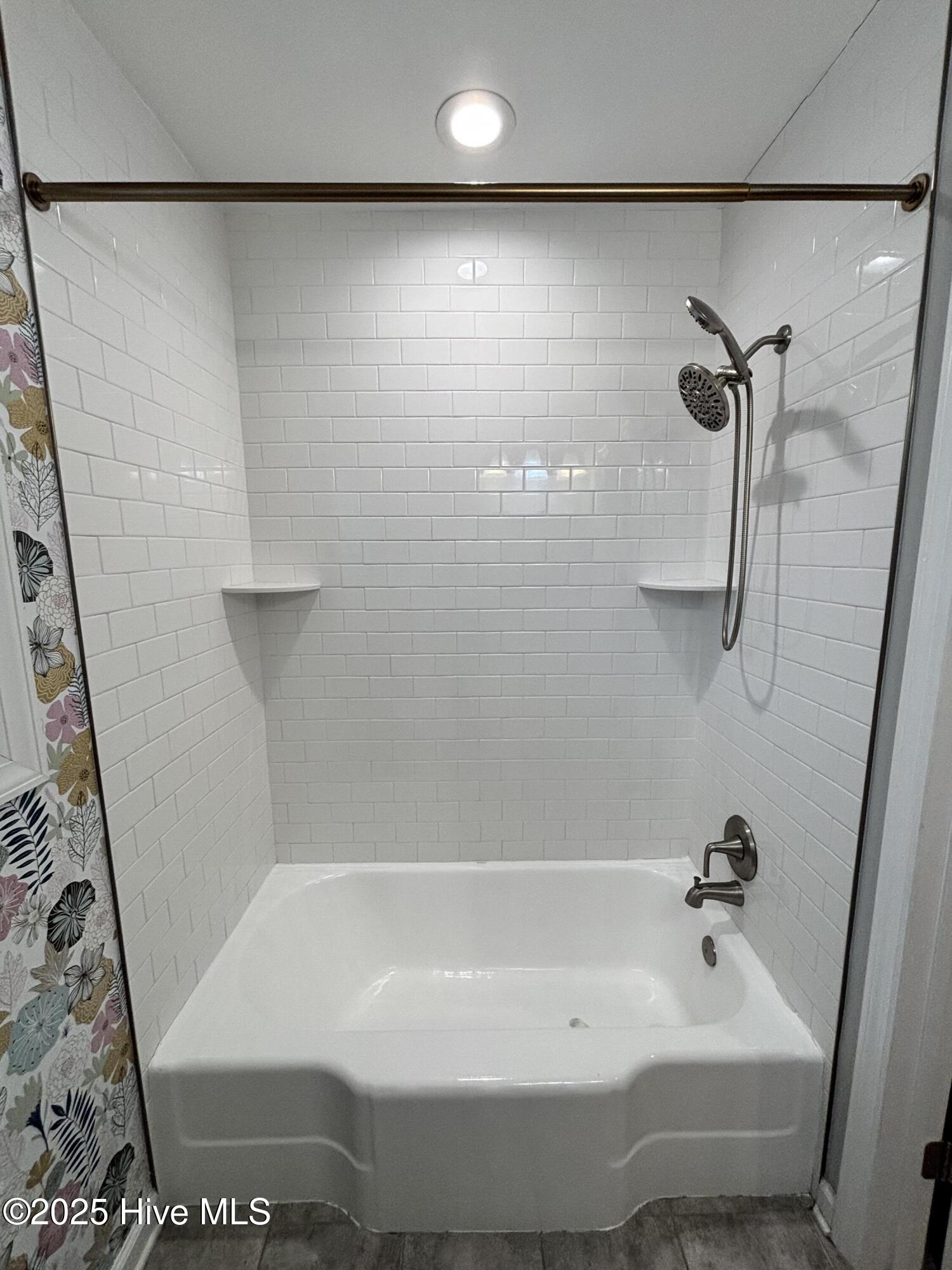 2304 Princess Place Drive Property Photo 25