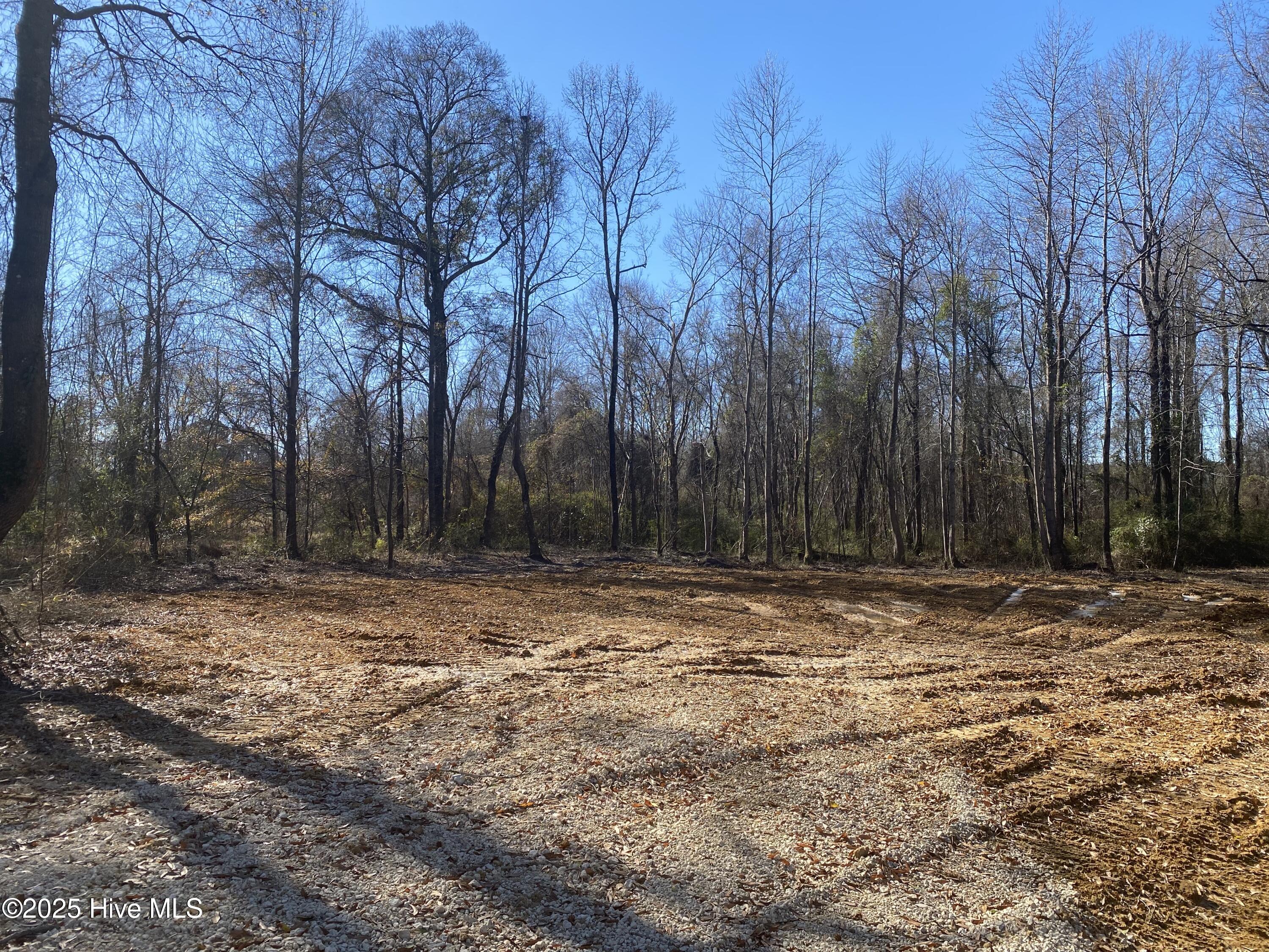 801 River Road Property Photo 4