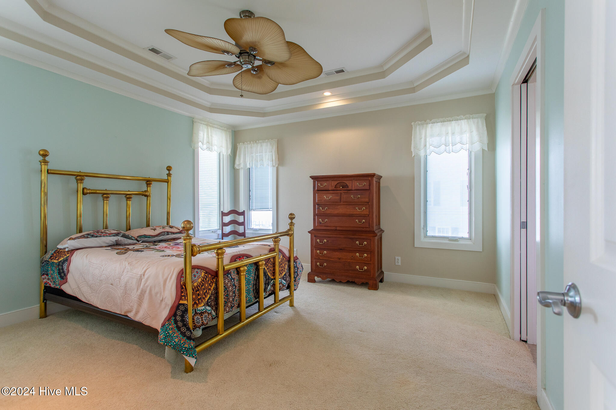 127 Pelican Court Property Photo 9