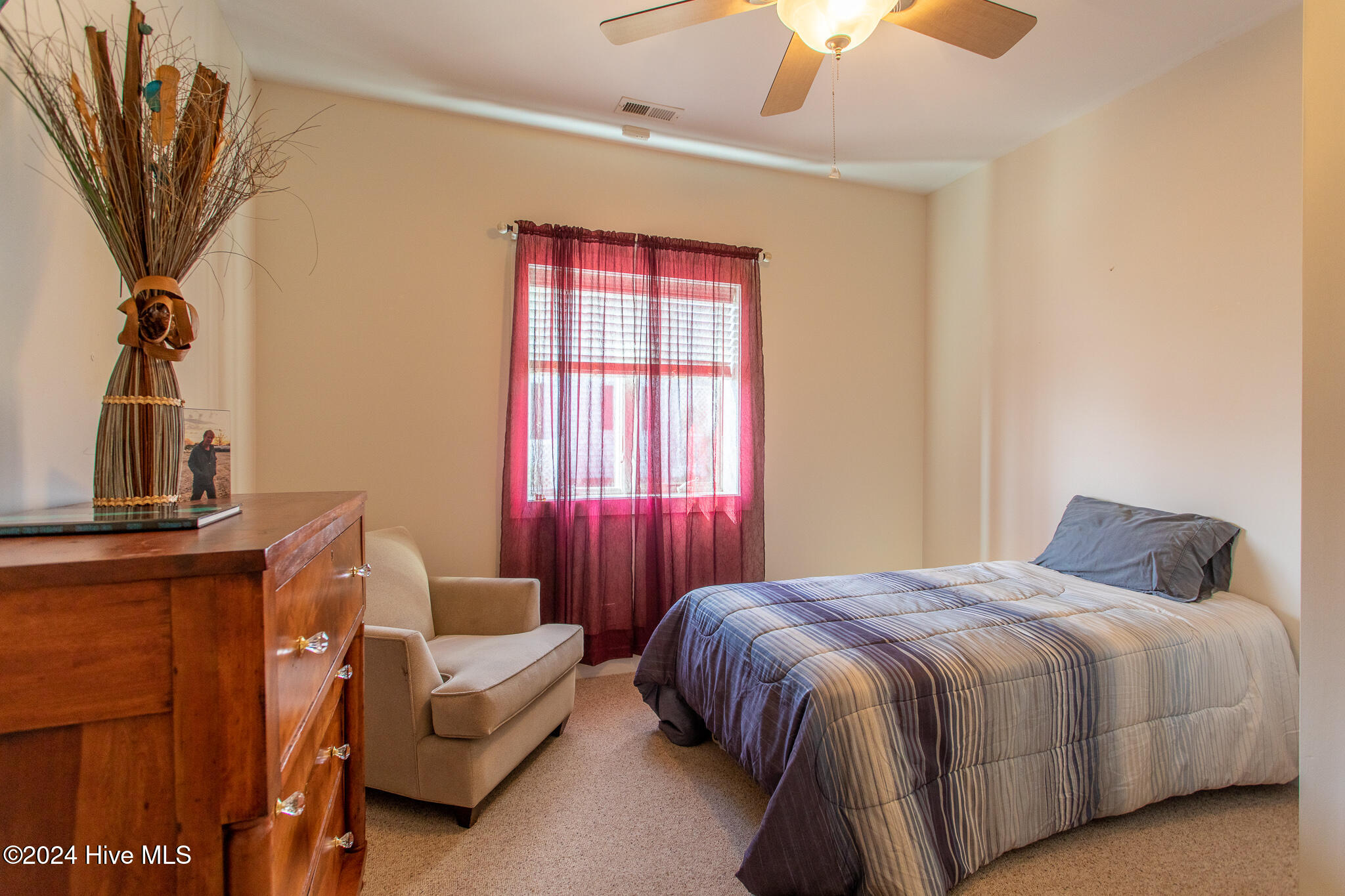 127 Pelican Court Property Photo 35