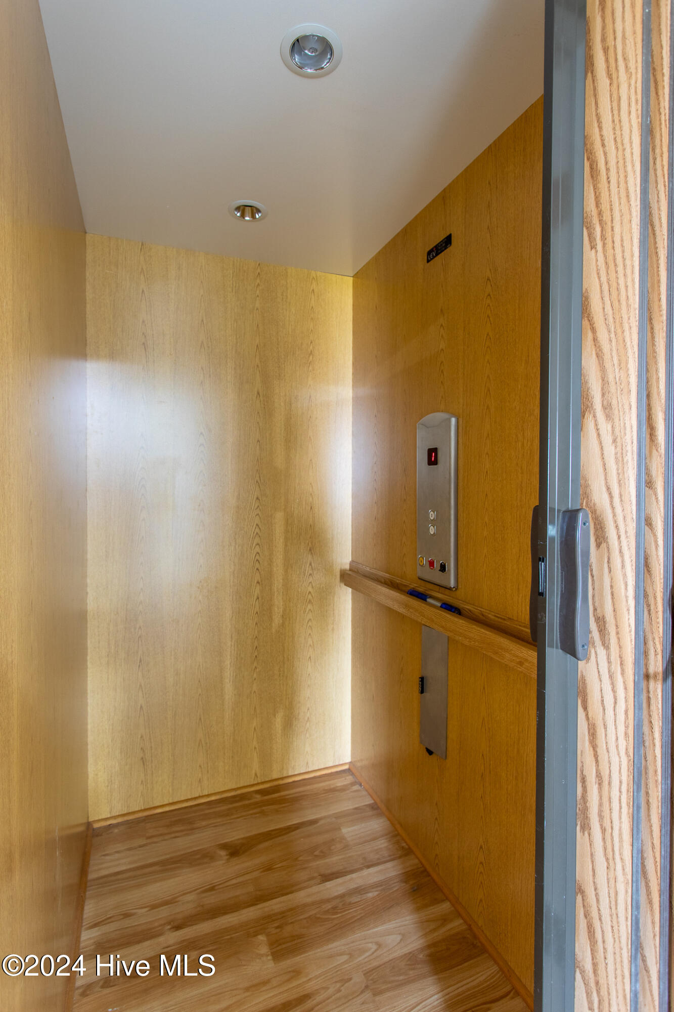 127 Pelican Court Property Photo 42
