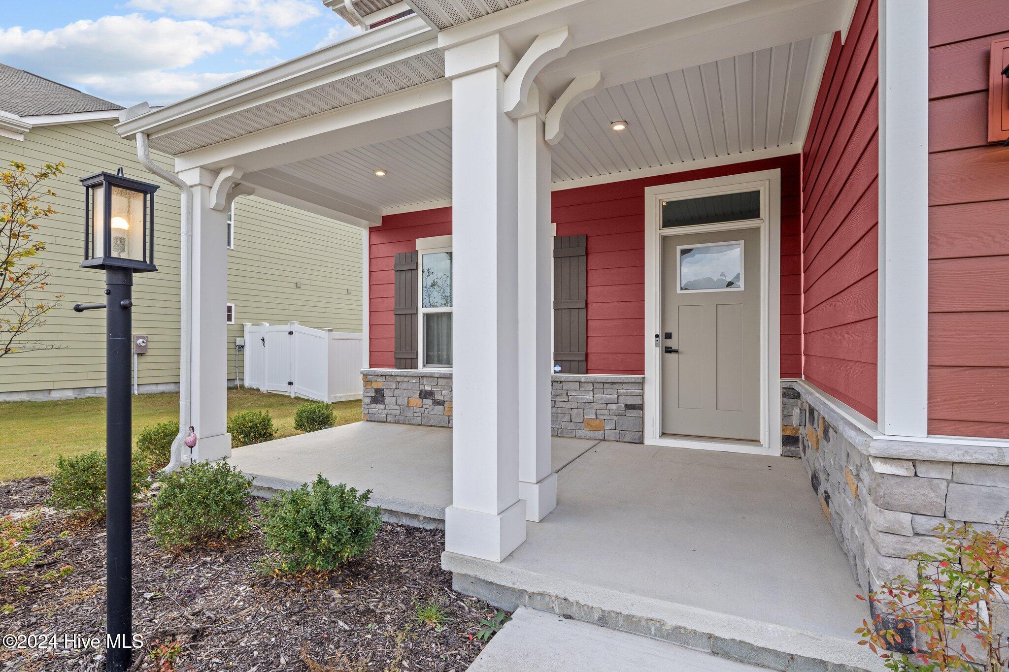 104 Garland Street Property Photo 7
